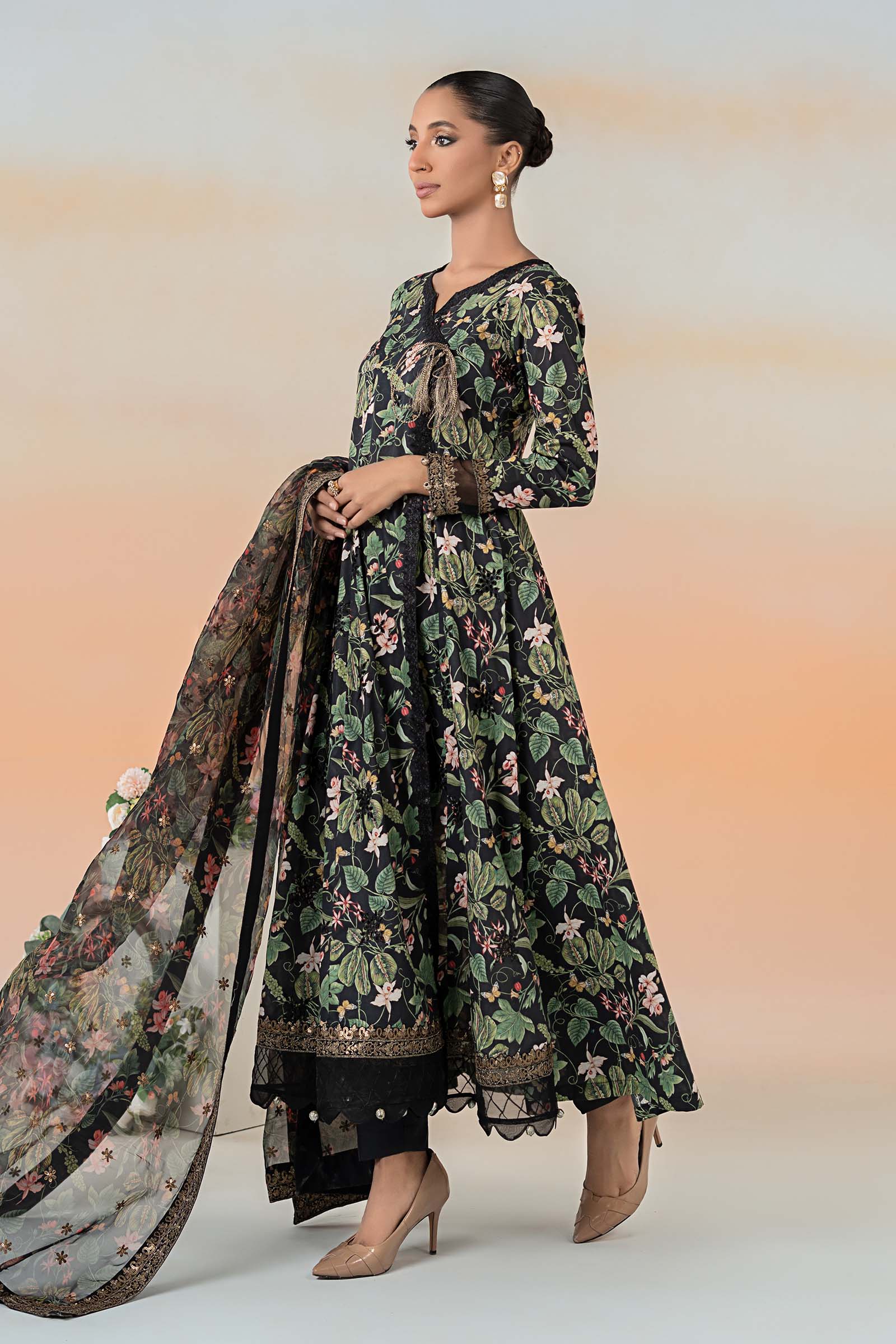 3 Piece Printed Lawn Suit - Image 6