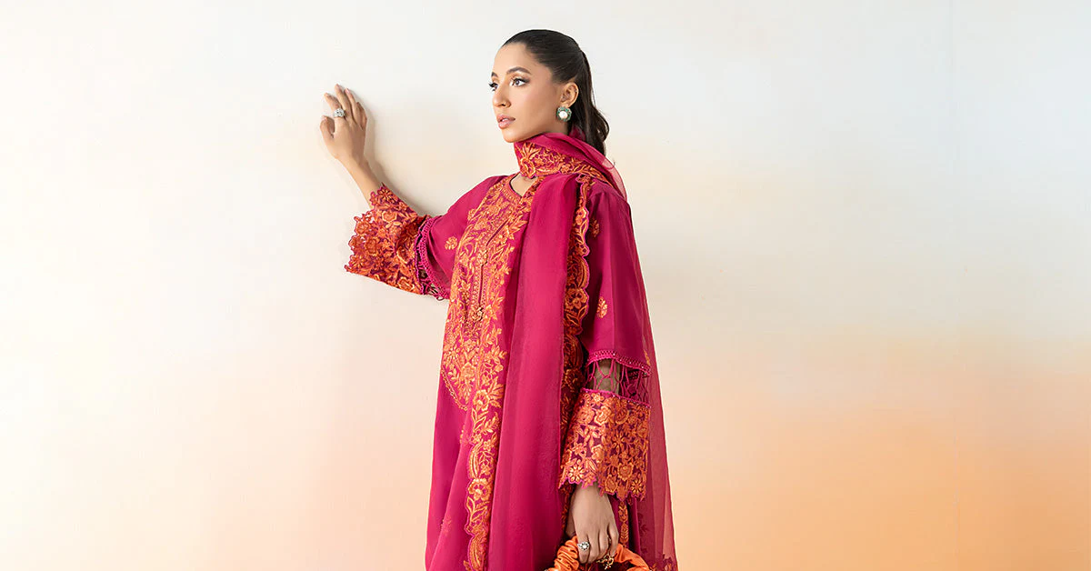 3 Piece Embroidered Lawn Suit - Image 13