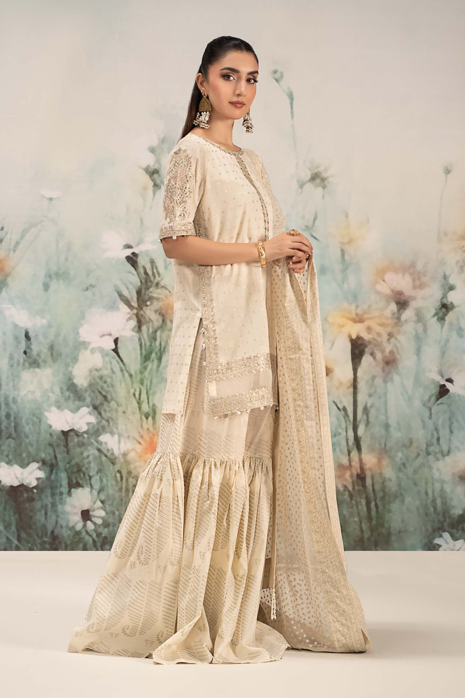 3 Piece Embroidered Cotton Lurex Suit - Image 7