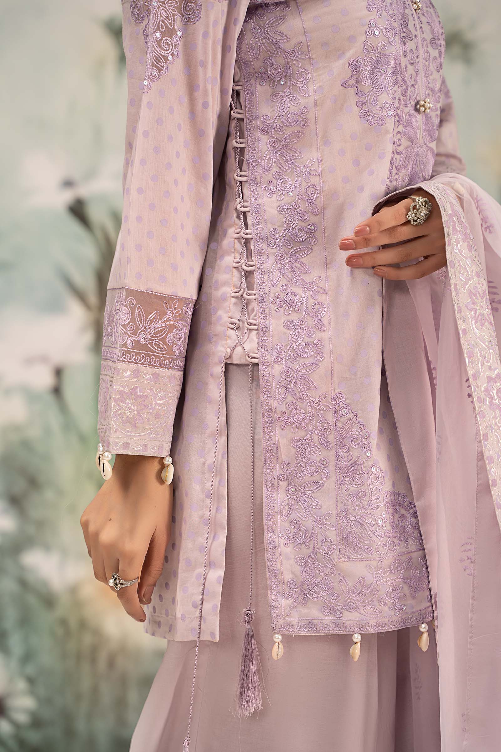 3 Piece Embroidered Lawn Suit - Image 12