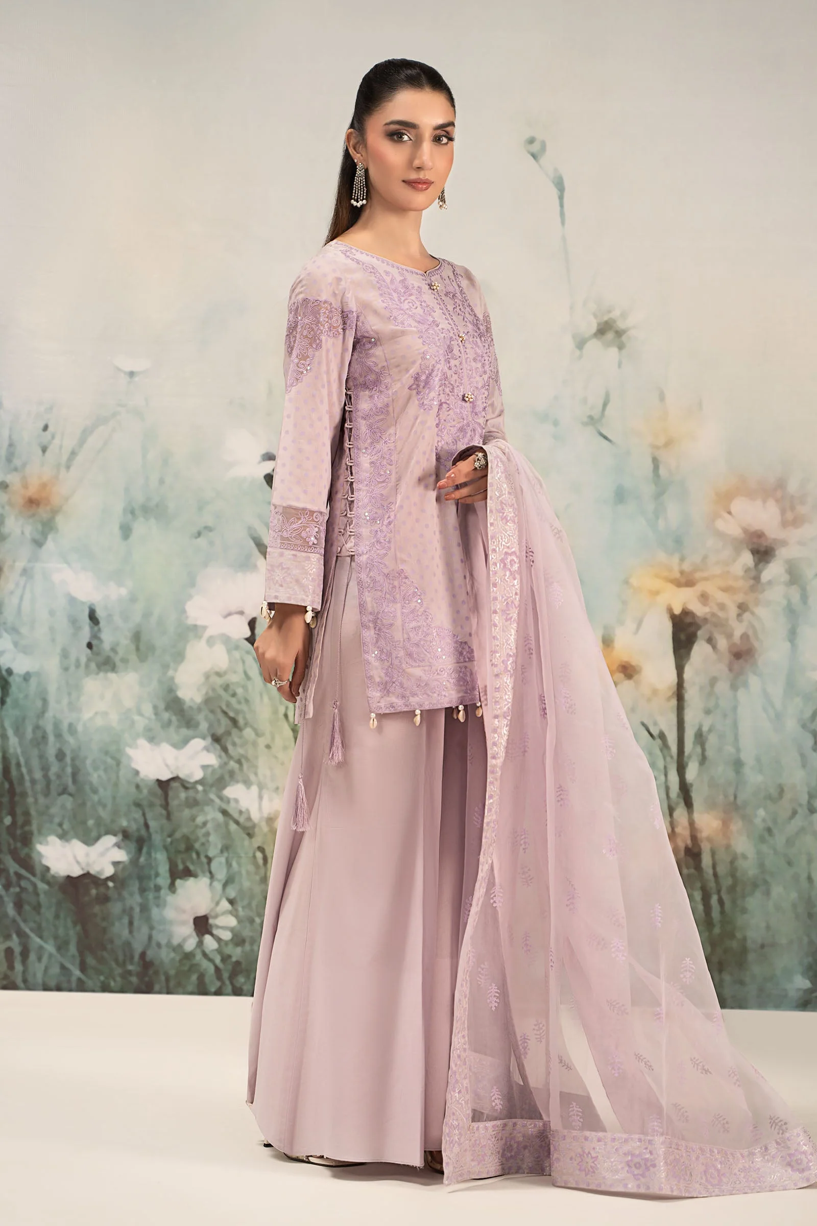 3 Piece Embroidered Lawn Suit - Image 13