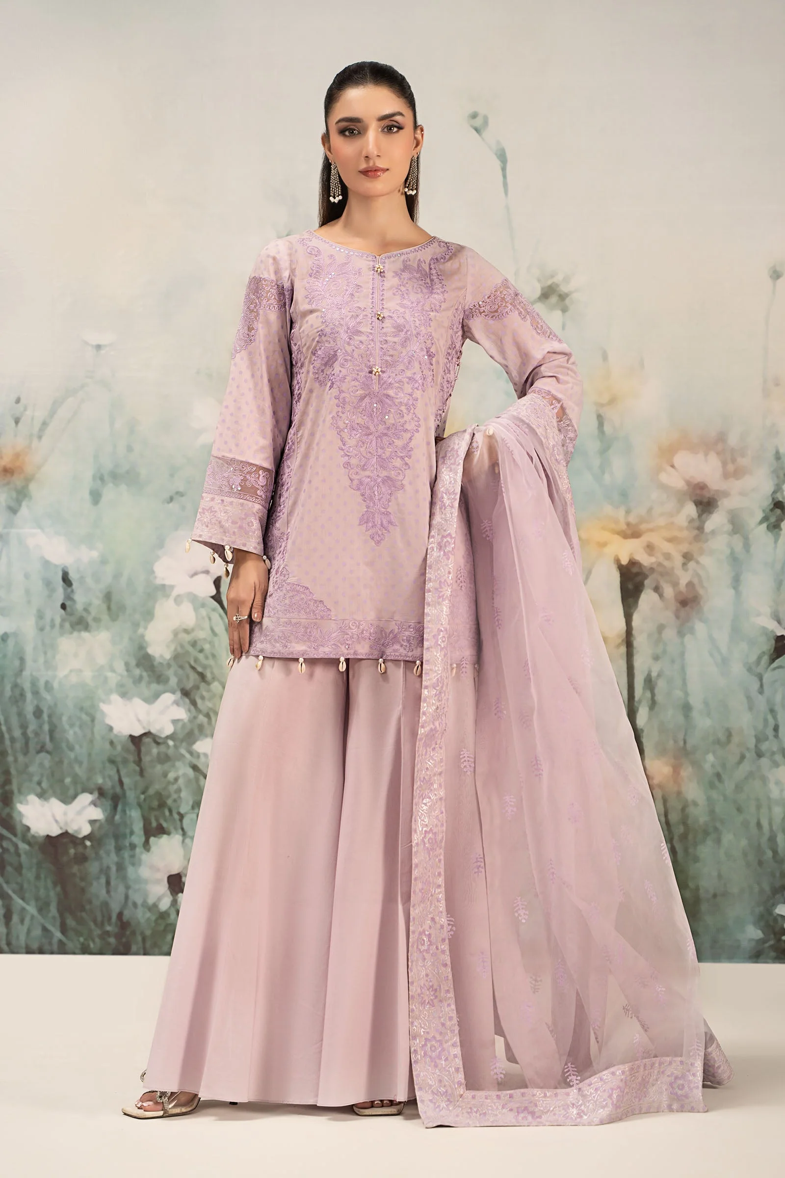 3 Piece Embroidered Lawn Suit - Image 7