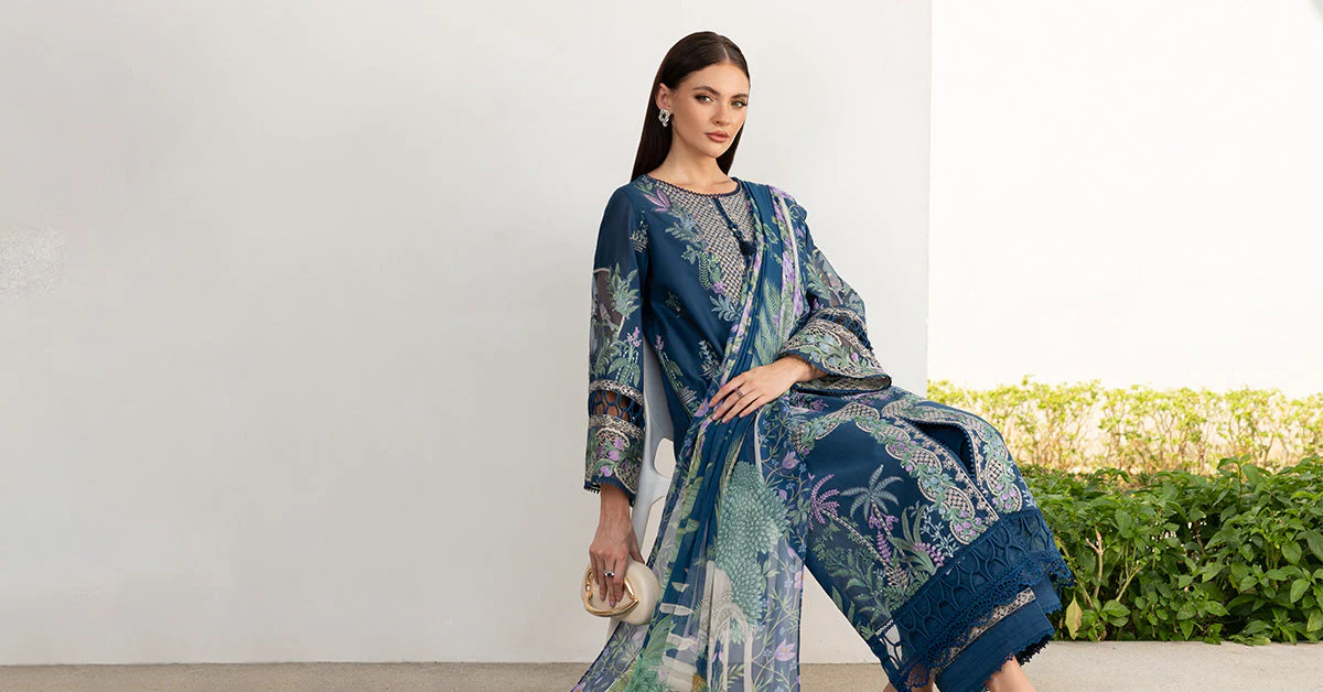 3 Piece Embroidered Lawn Suit - Image 8