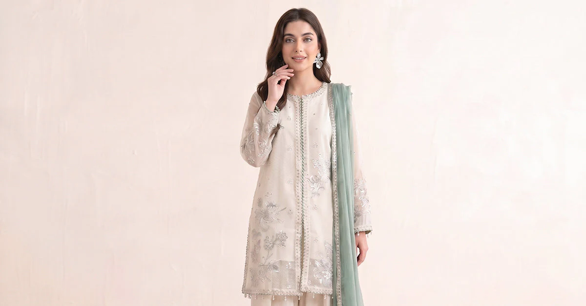 3 Piece Embroidered Cotton Net Suit - Image 9