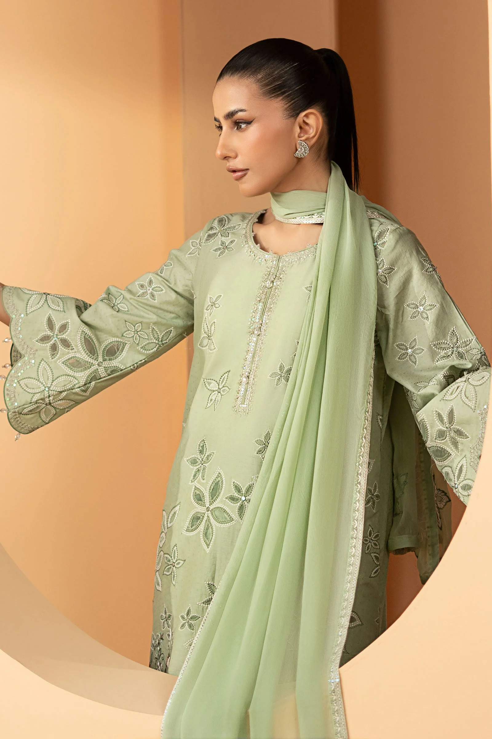 3 Piece Embroidered Dobby Lawn Suit - Image 2