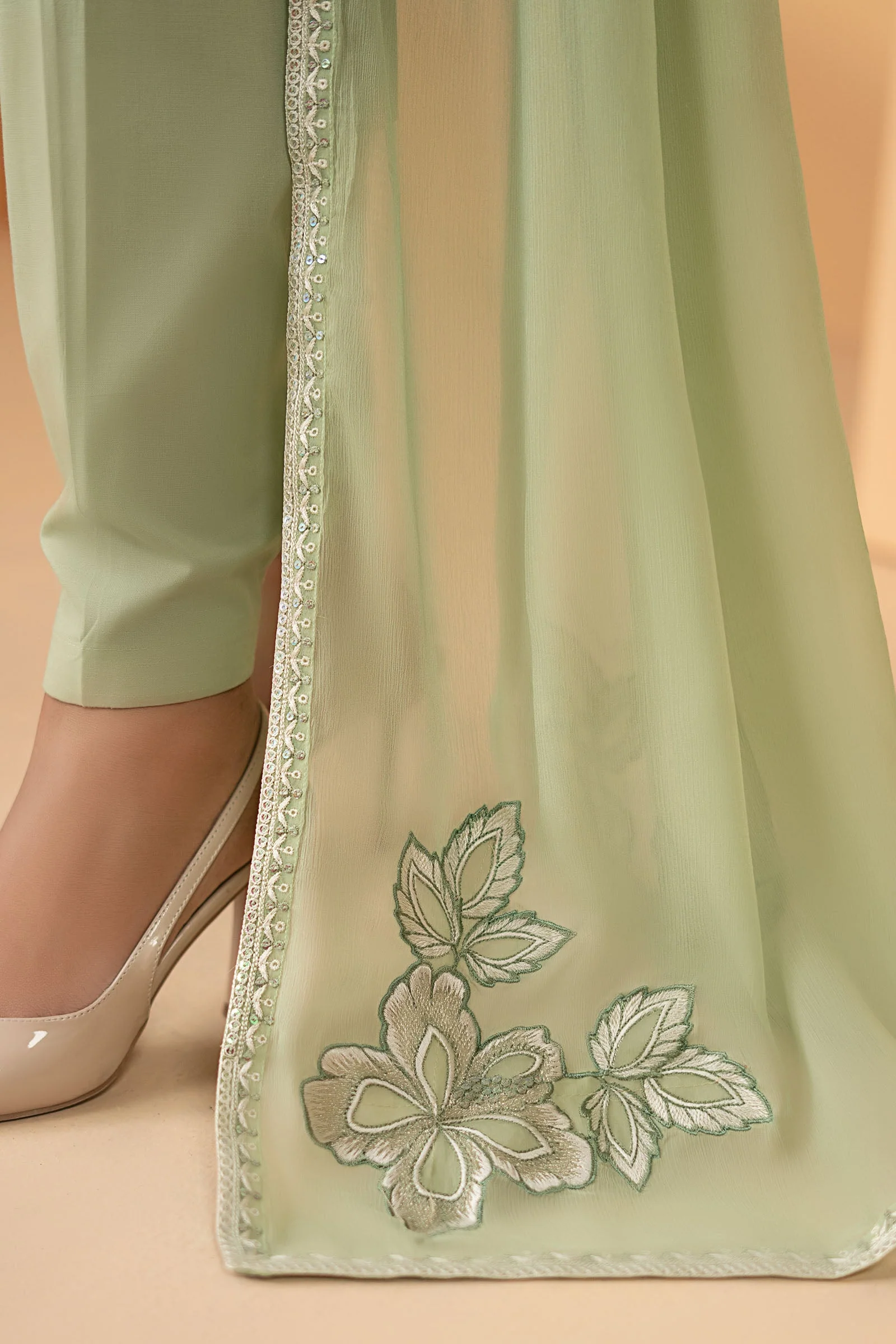 3 Piece Embroidered Dobby Lawn Suit - Image 6