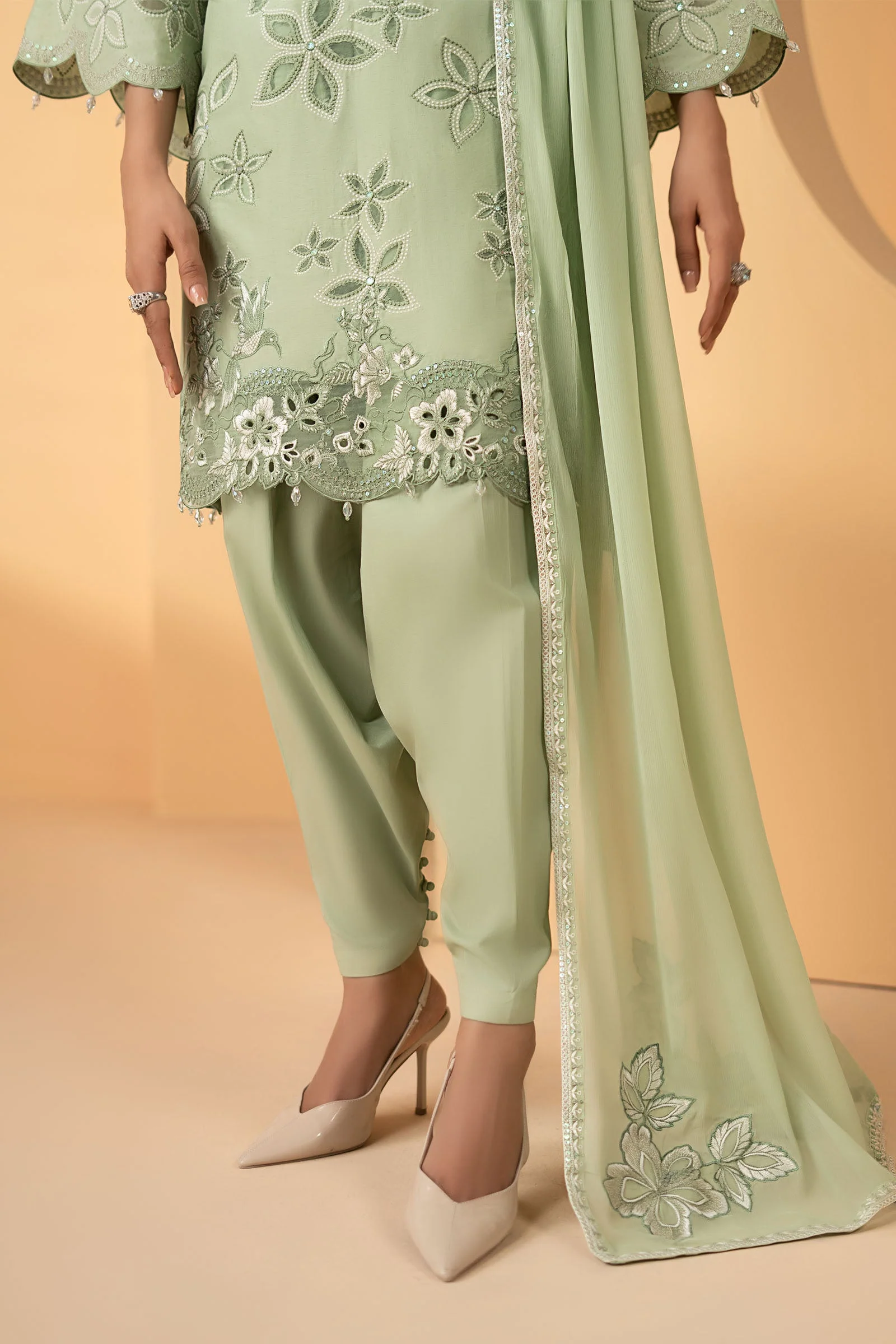 3 Piece Embroidered Dobby Lawn Suit - Image 7