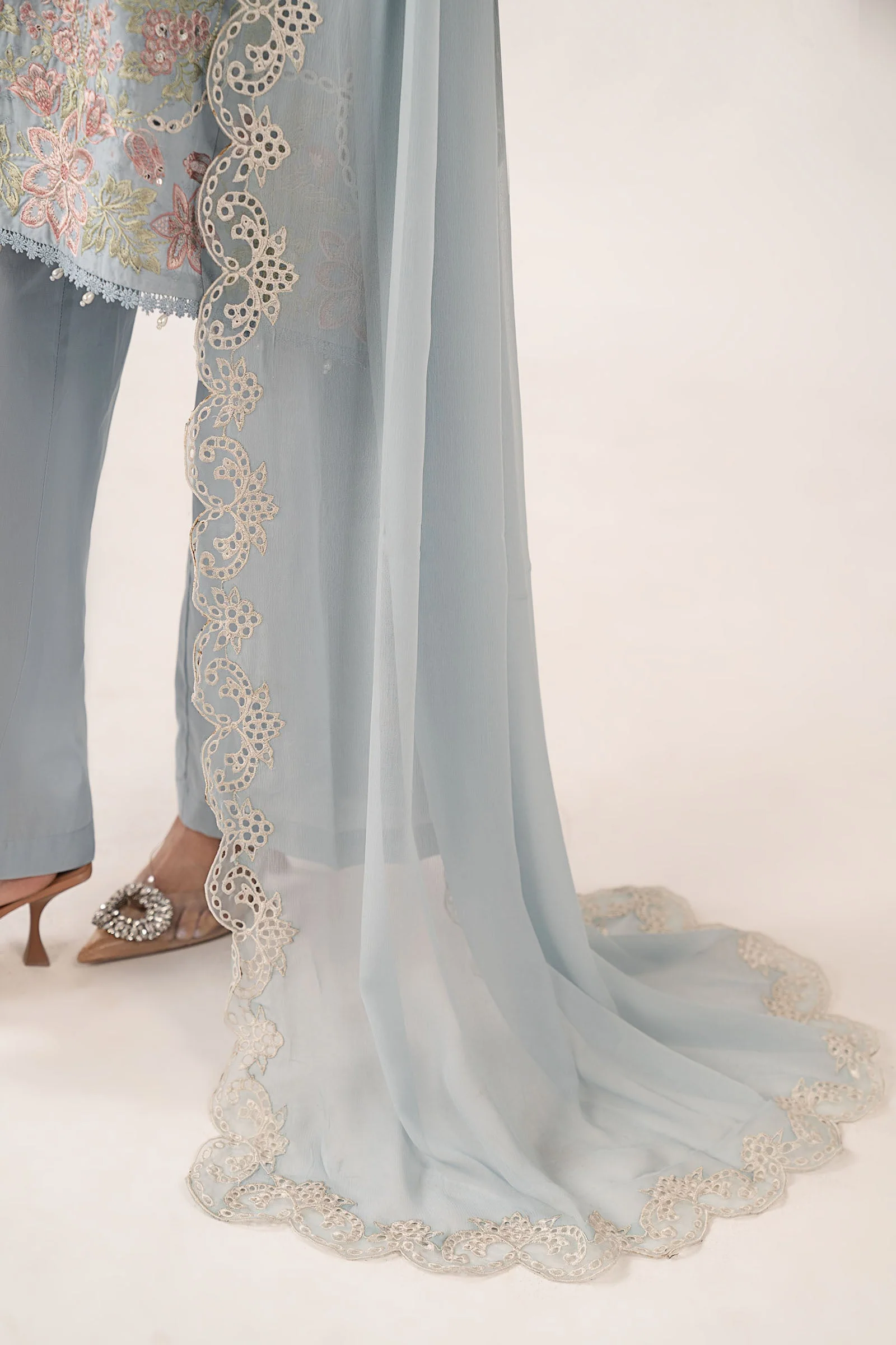 3 Piece Embroidered Dobby Lawn Suit - Image 5