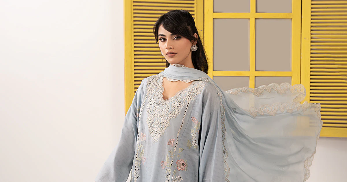3 Piece Embroidered Dobby Lawn Suit - Image 9