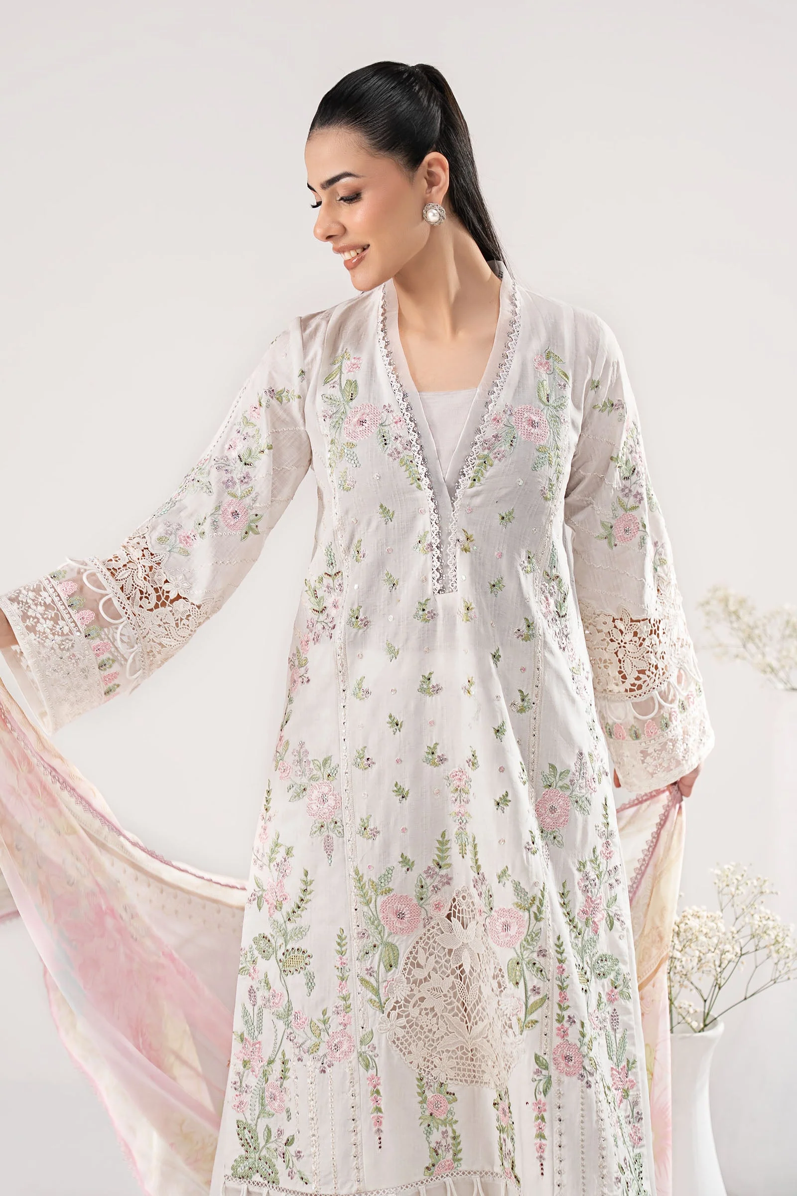 3 Piece Embroidered Dobby Lawn Suit - Image 2