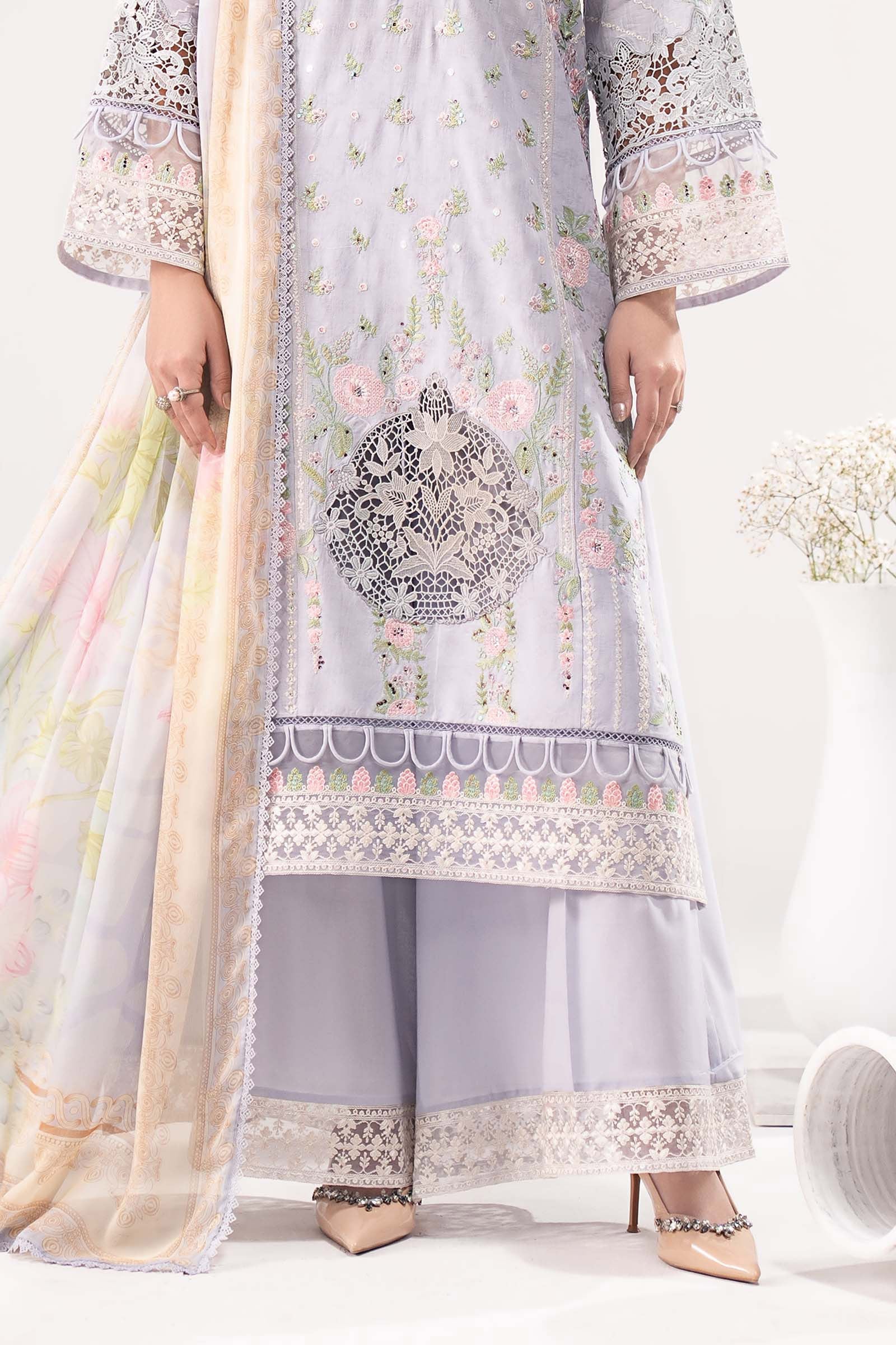 3 Piece Embroidered Dobby Lawn Suit - Image 14