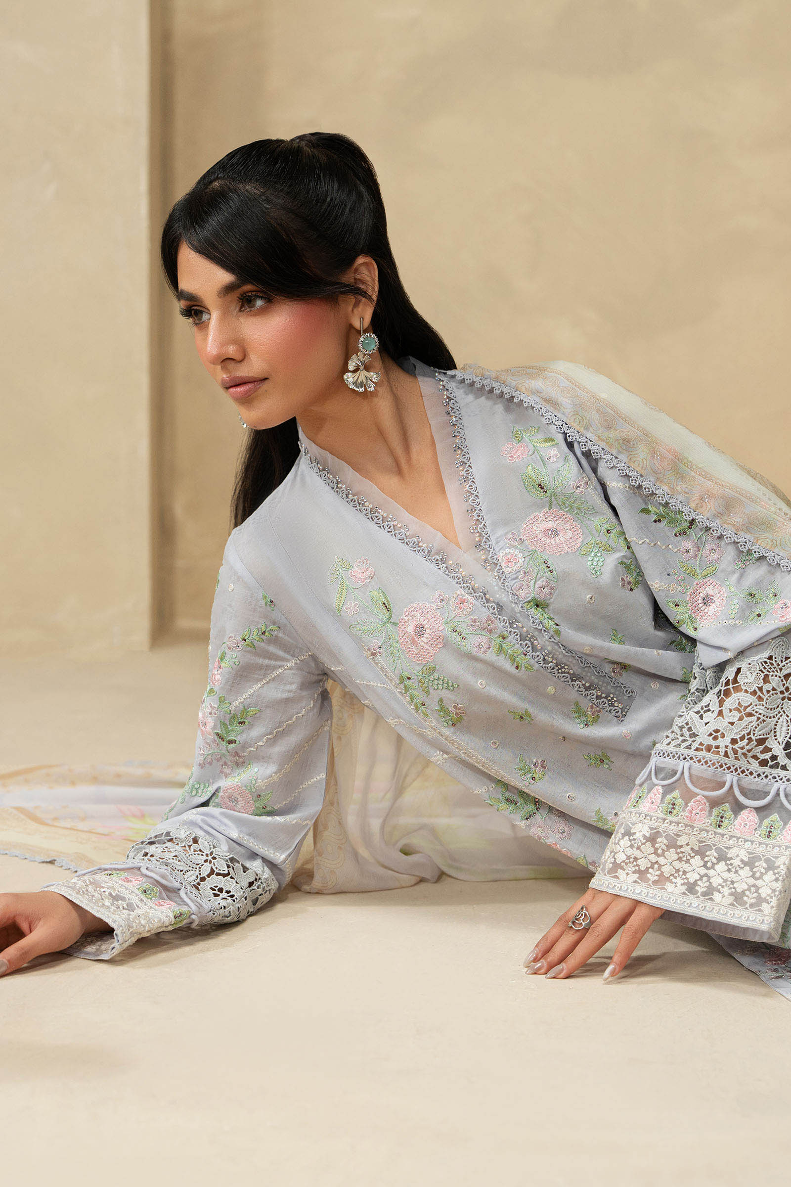 3 Piece Embroidered Dobby Lawn Suit - Image 5