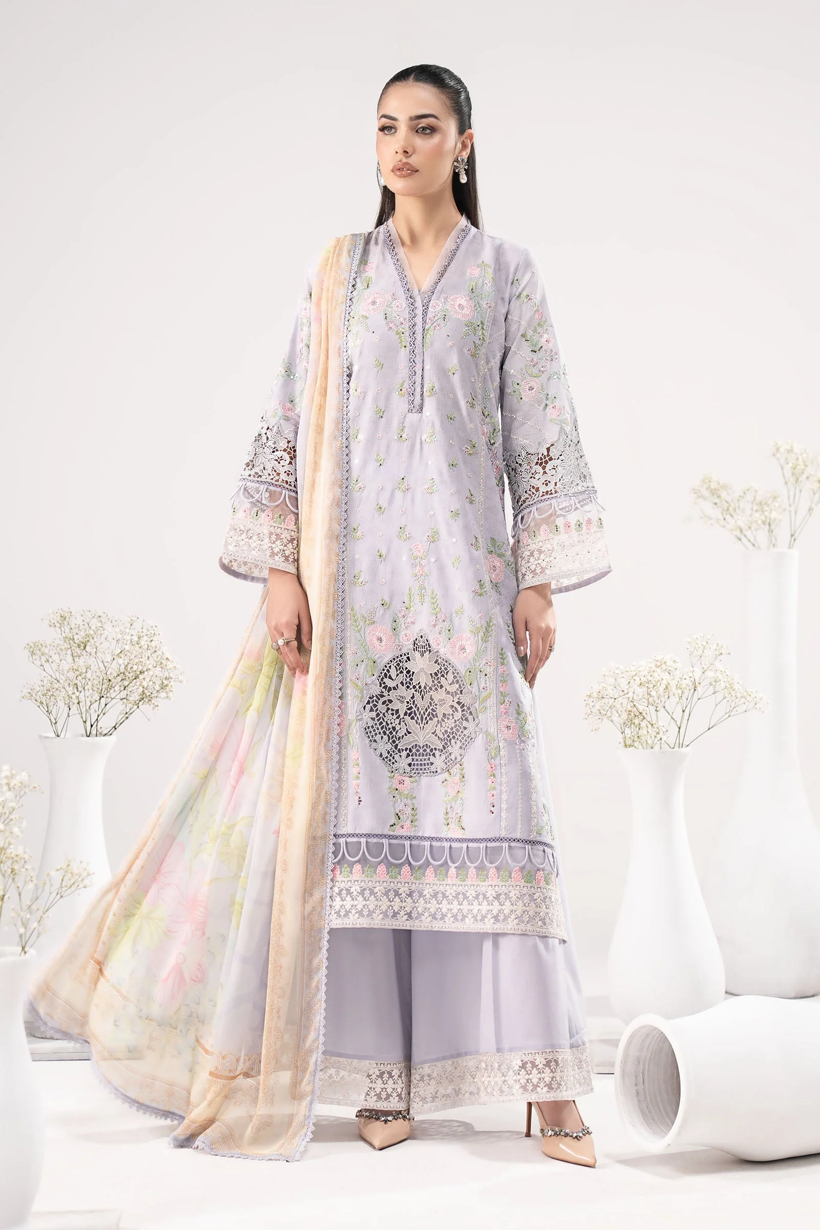 3 Piece Embroidered Dobby Lawn Suit - Image 8