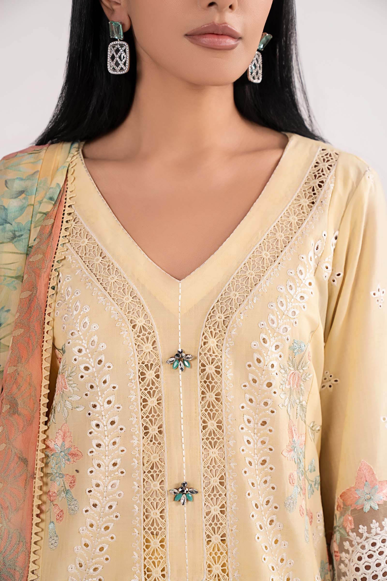 3 Piece Embroidered Dobby Lawn Suit - Image 4