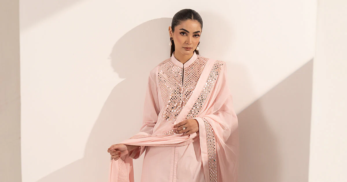 3 Piece Embroidered Dobby Lawn Suit - Image 9