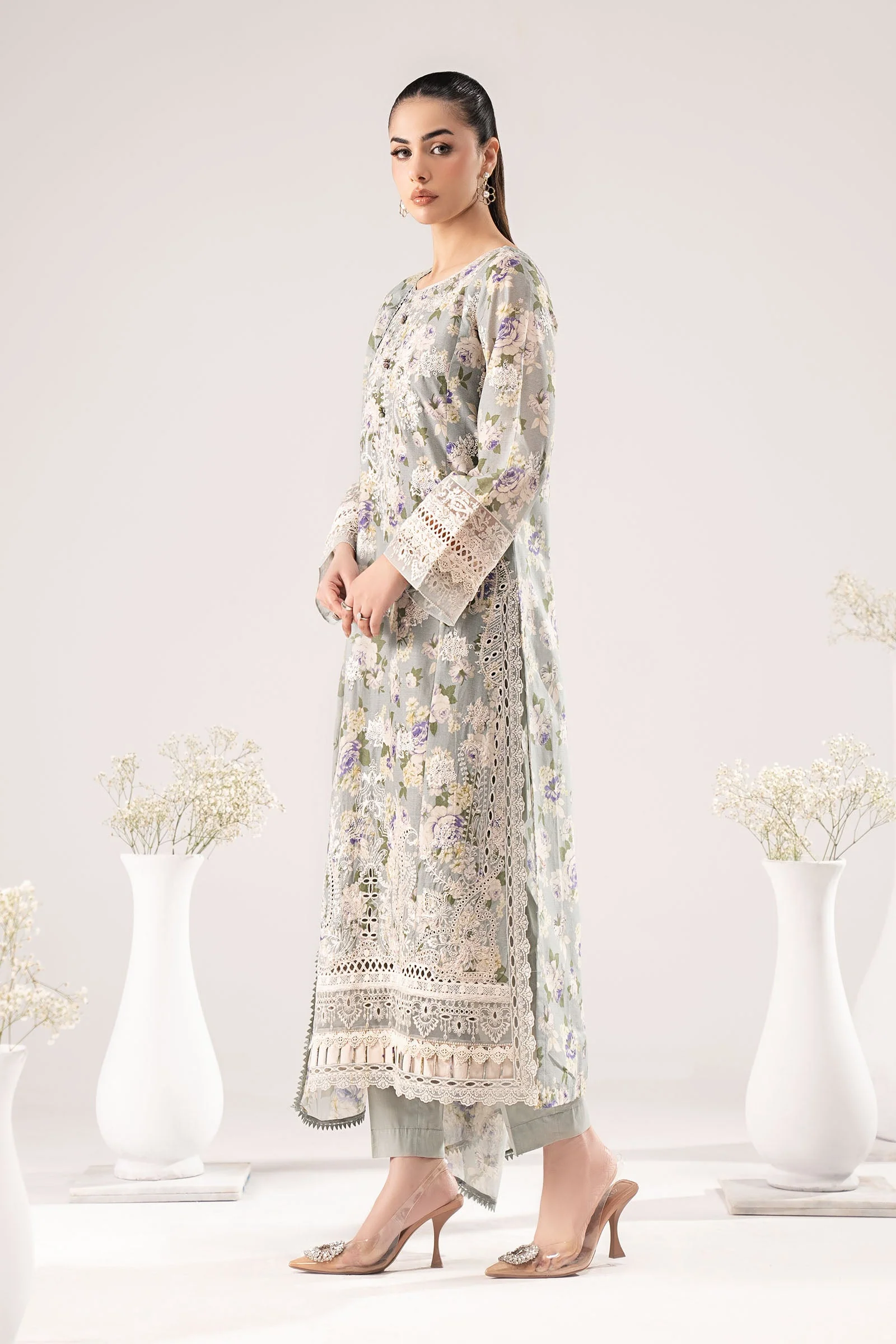 3 Piece Embroidered Dobby Lawn Suit - Image 7