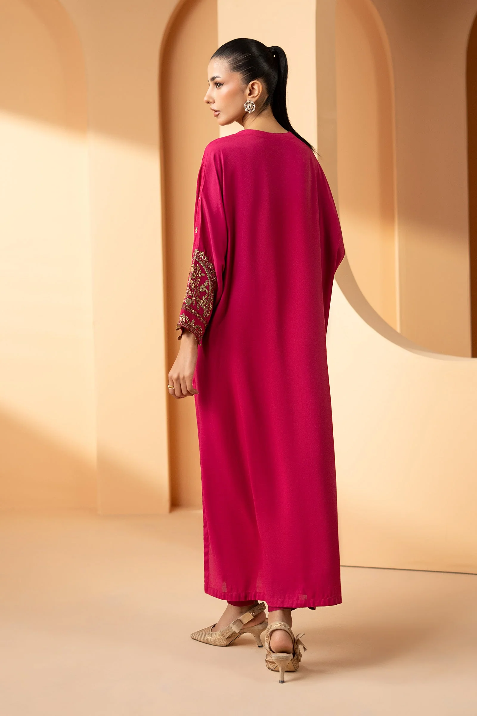2 Piece Embroidered Grip Suit - Image 7