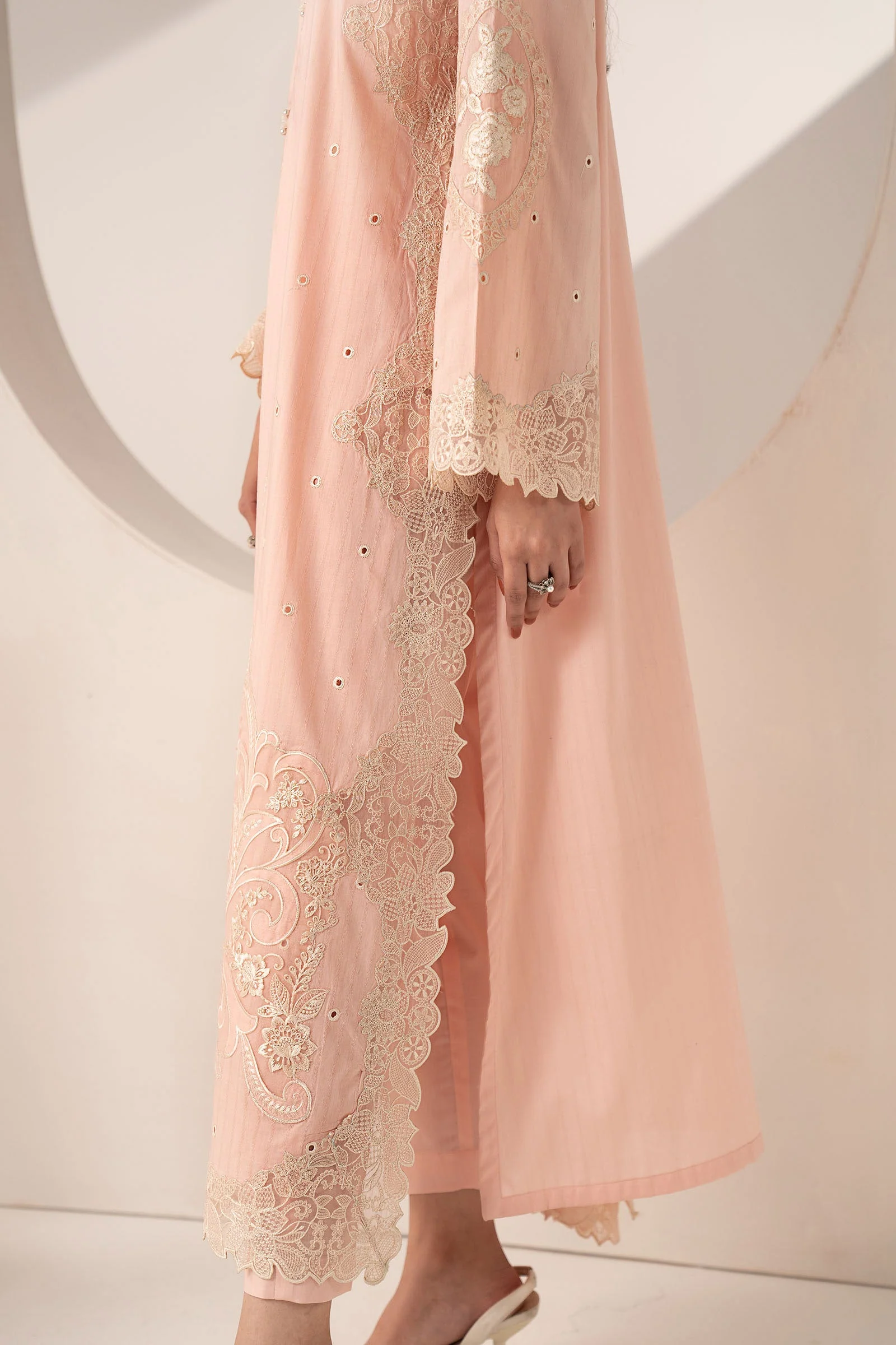 3 Piece Embroidered Dobby Lawn Suit - Image 3