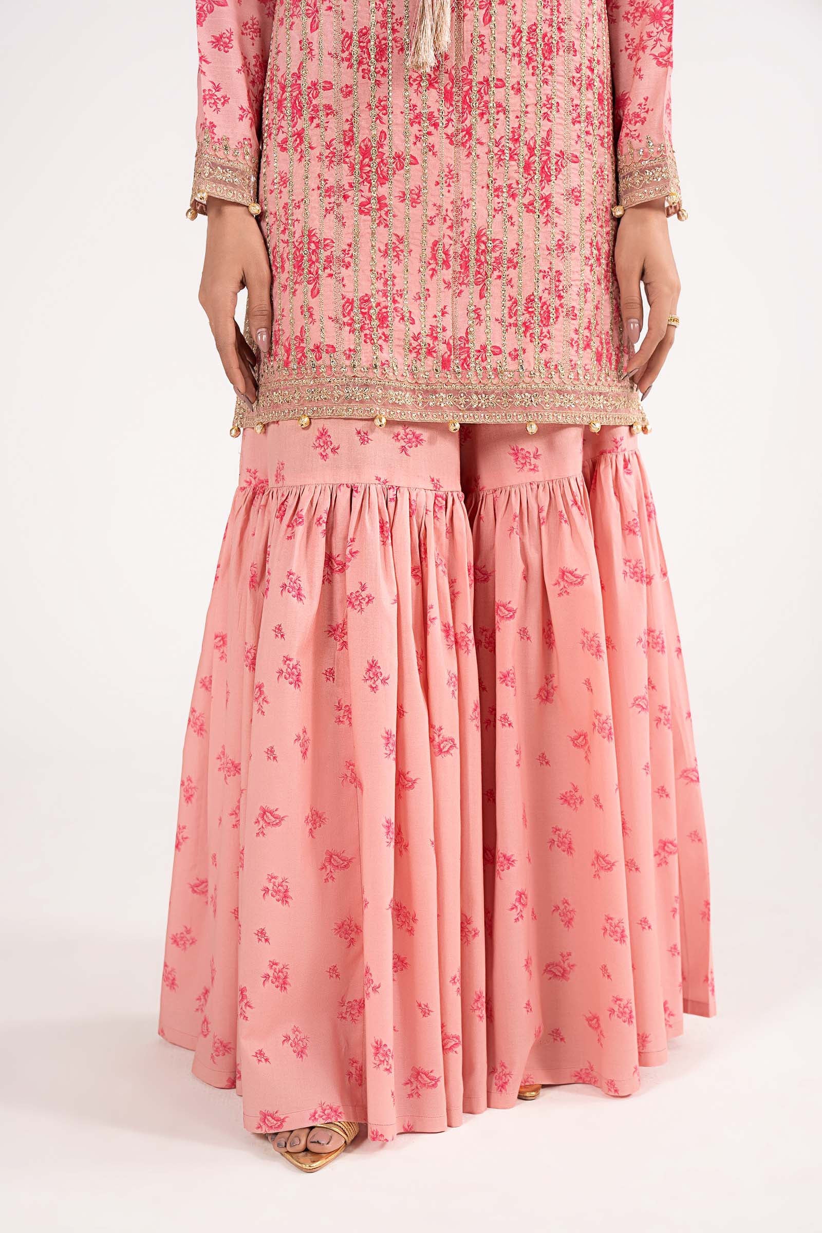 3 Piece Embroidered Lawn Suit - Image 11