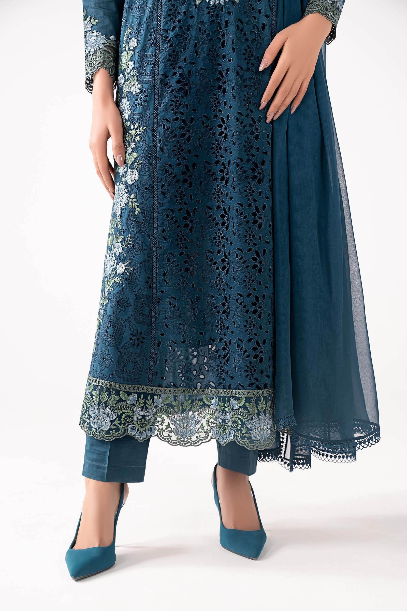 3 Piece Embroidered Lawn Suit - Image 5