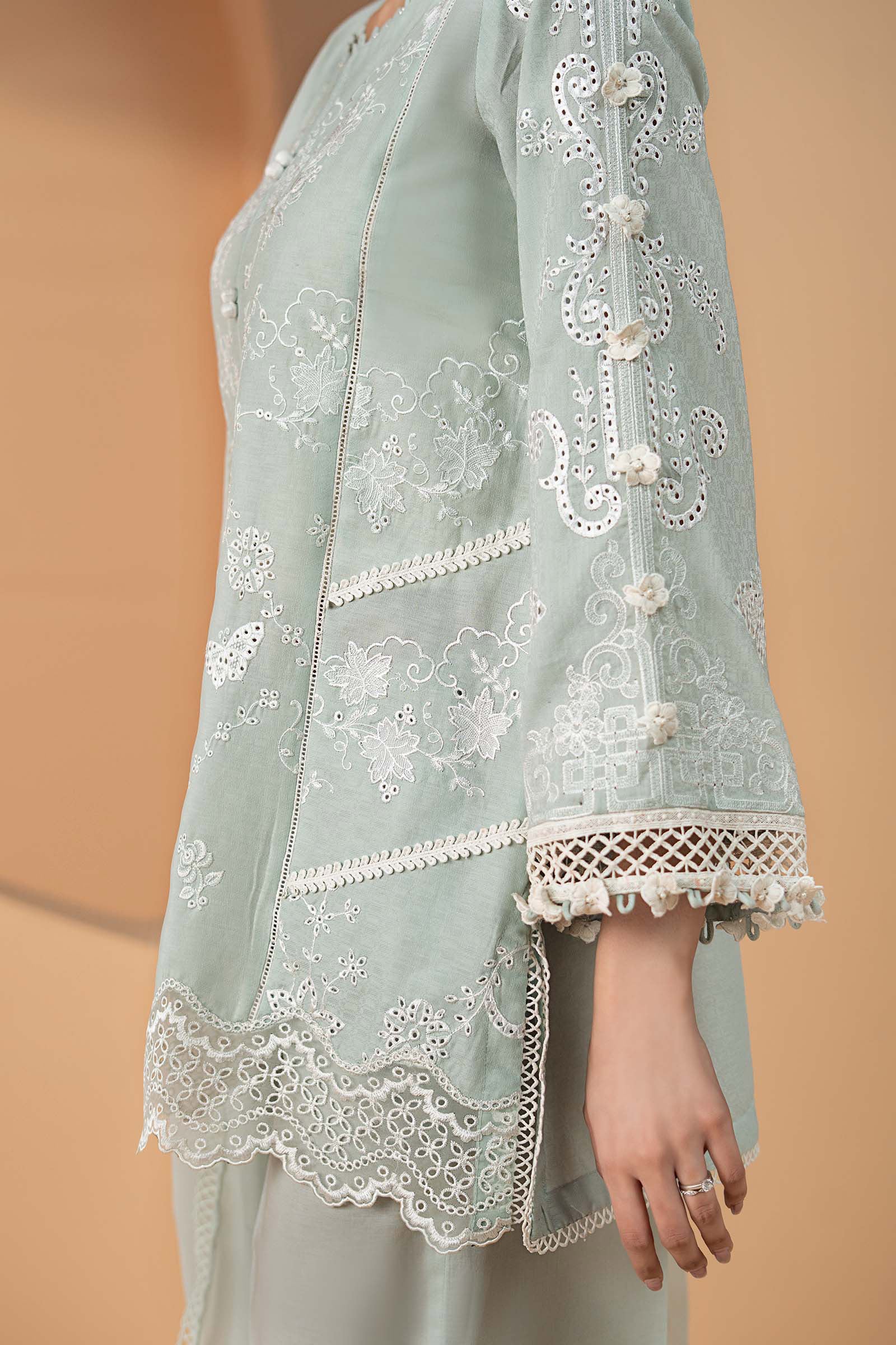 3 Piece Embroidered Dobby Lawn Suit - Image 4