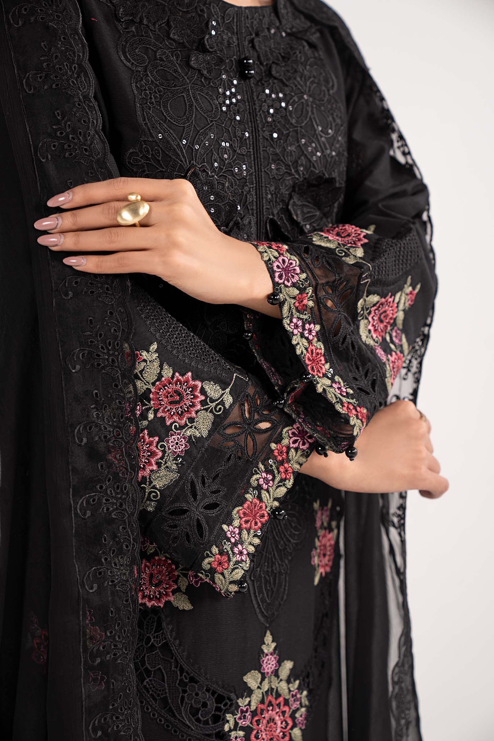 3 Piece Embroidered Dobby Lawn Suit - Image 6