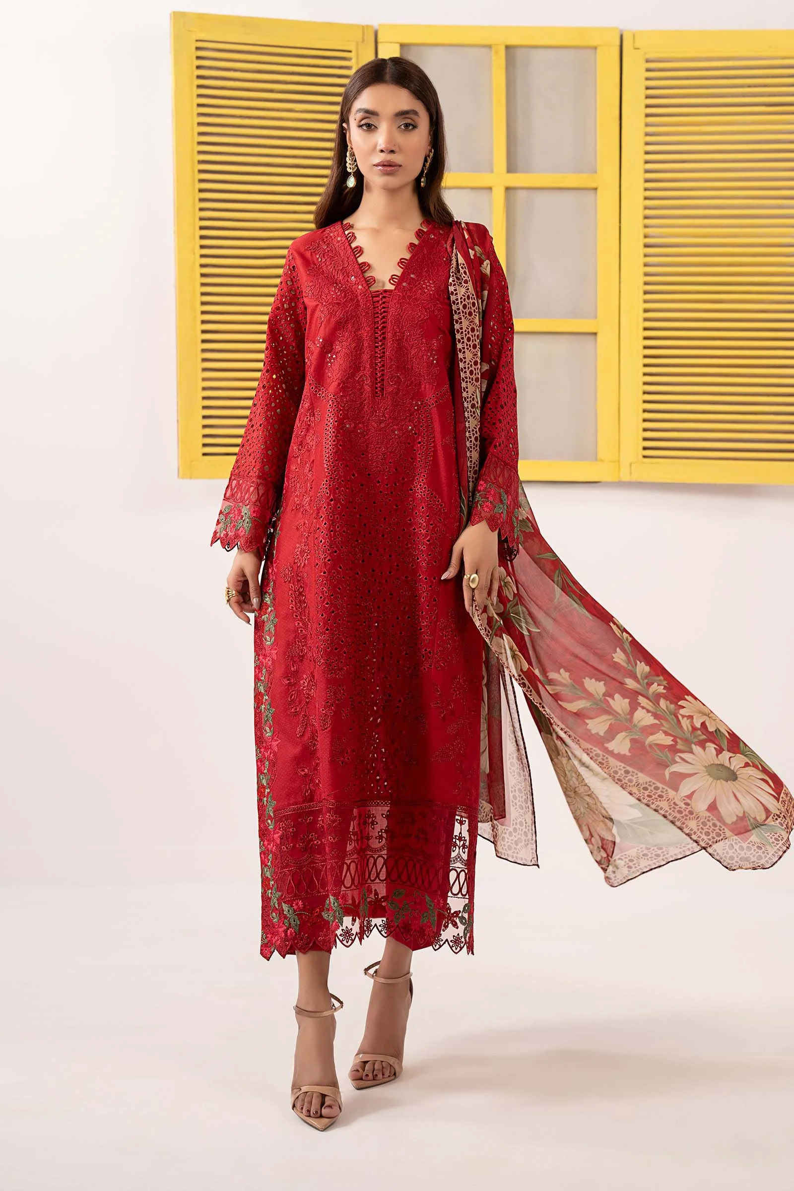 3 Piece Embroidered Dobby Lawn Suit - Image 2