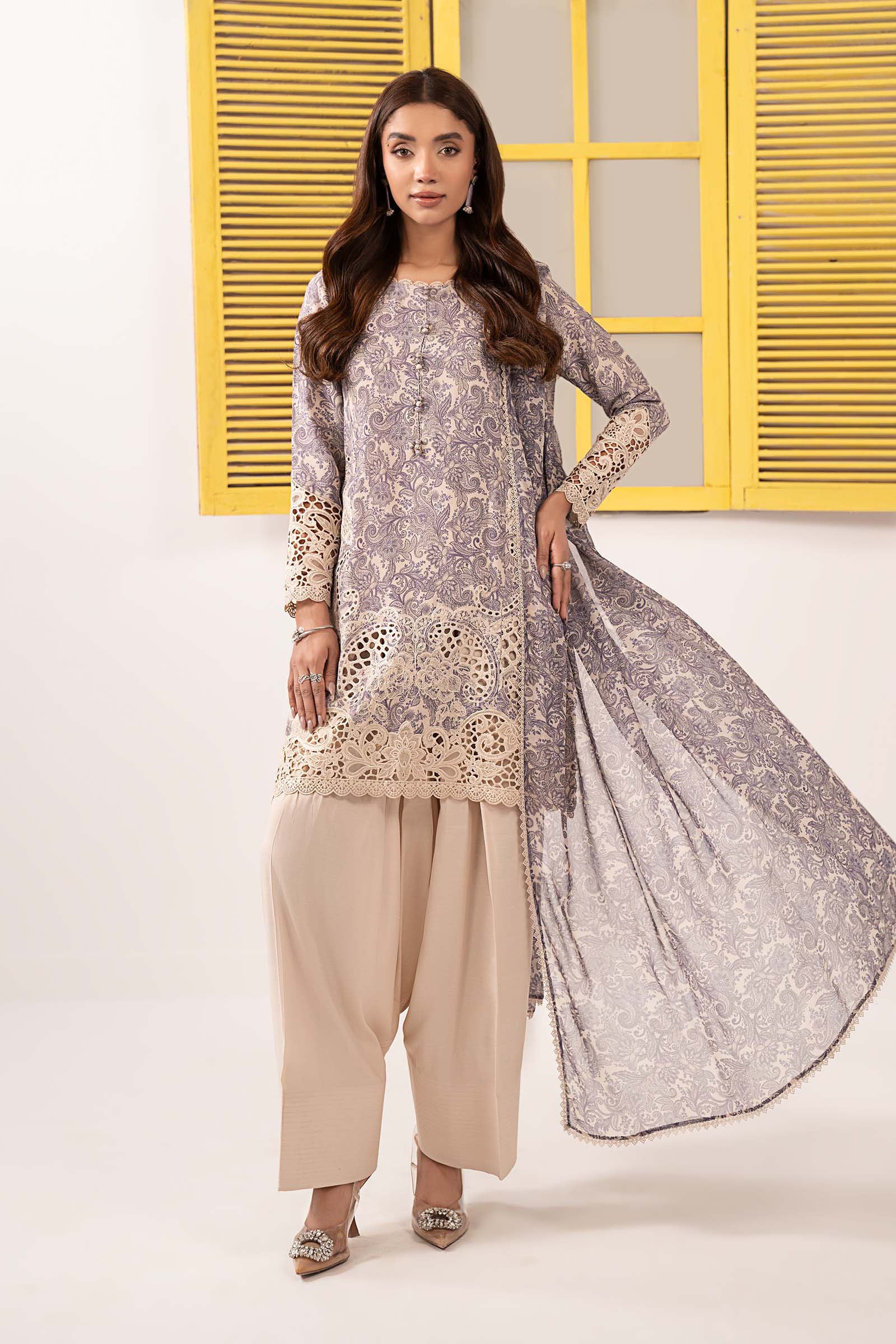 3 Piece Embroidered Silk Suit - Image 2