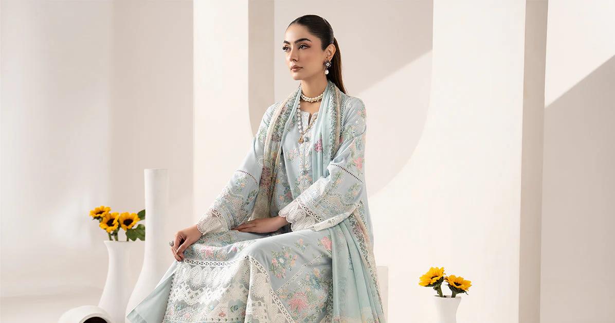 3 Piece Embroidered Paper Silk Suit - Image 9