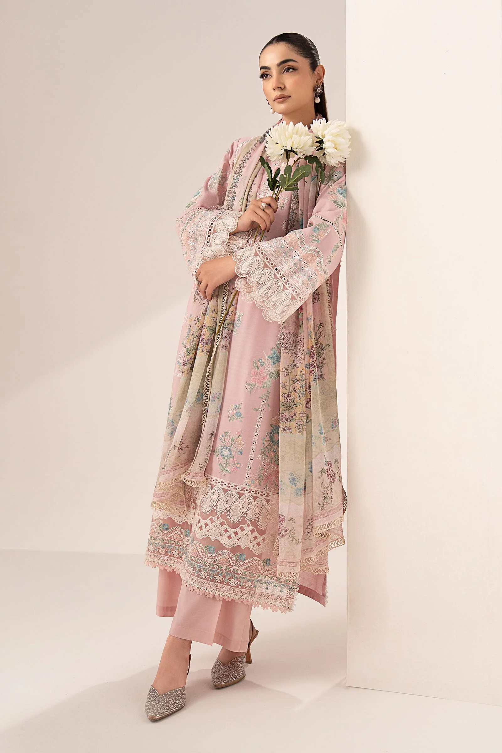 3 Piece Embroidered Paper Silk Suit - Image 8