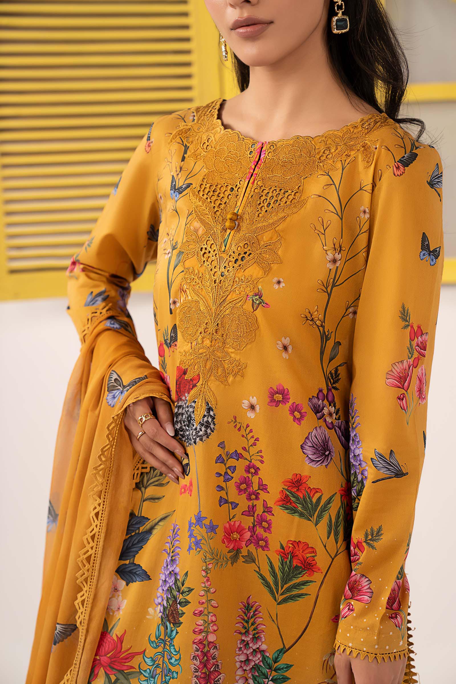 3 Piece Embroidered Lawn Suit - Image 3