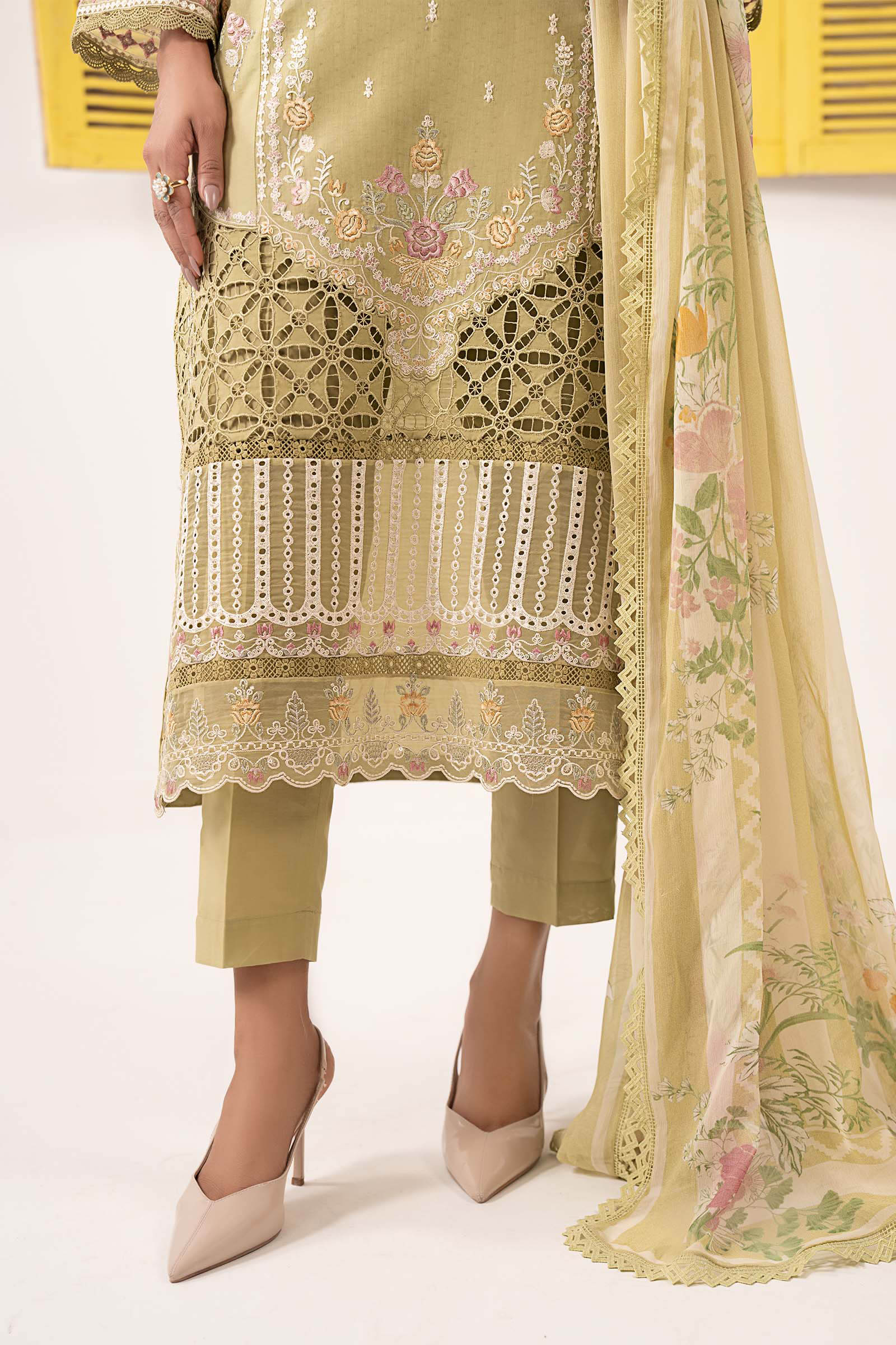 3 Piece Embroidered Dobby Lawn Suit - Image 7