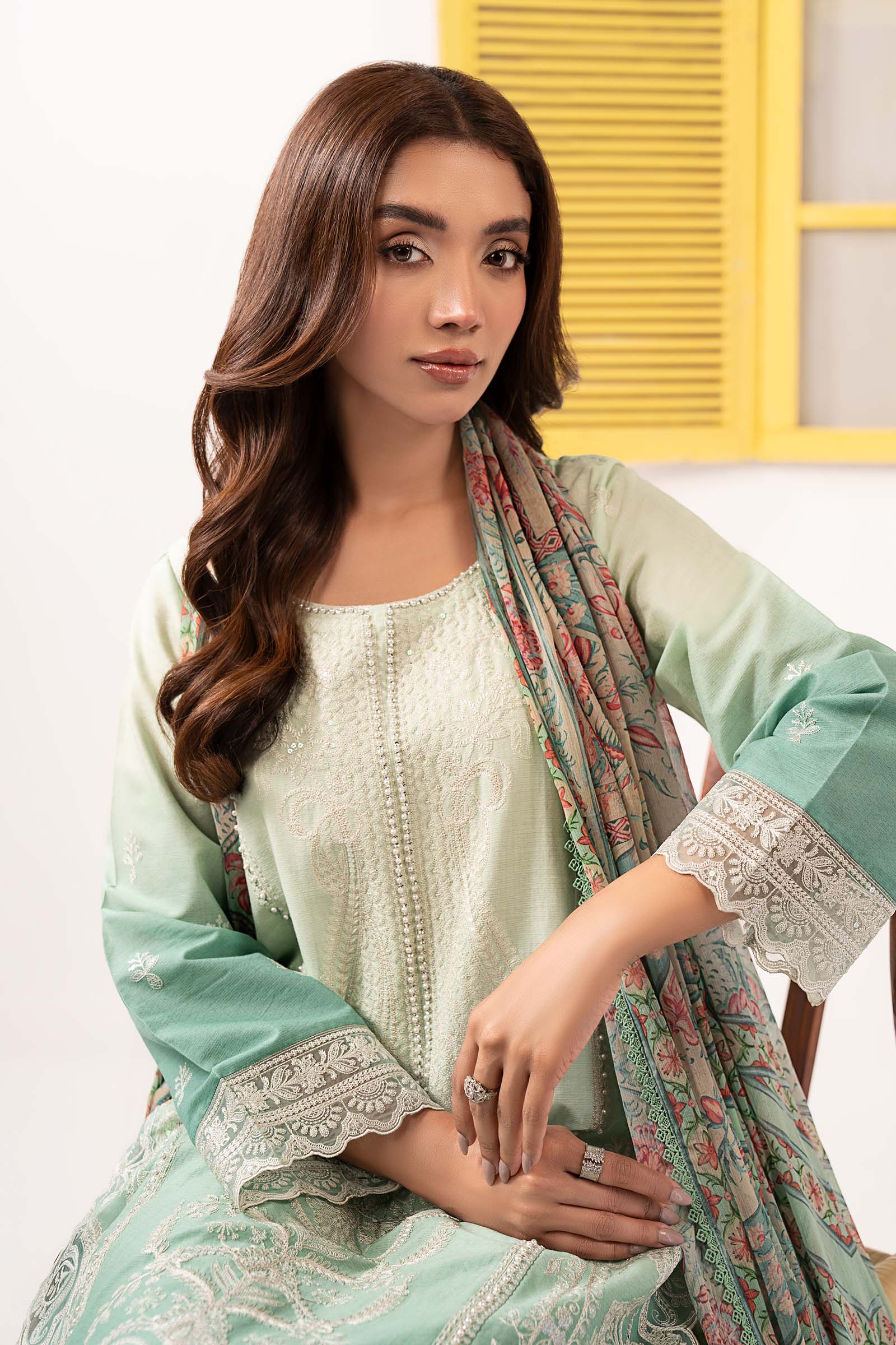 3 Piece Embroidered Dobby Lawn Suit - Image 3