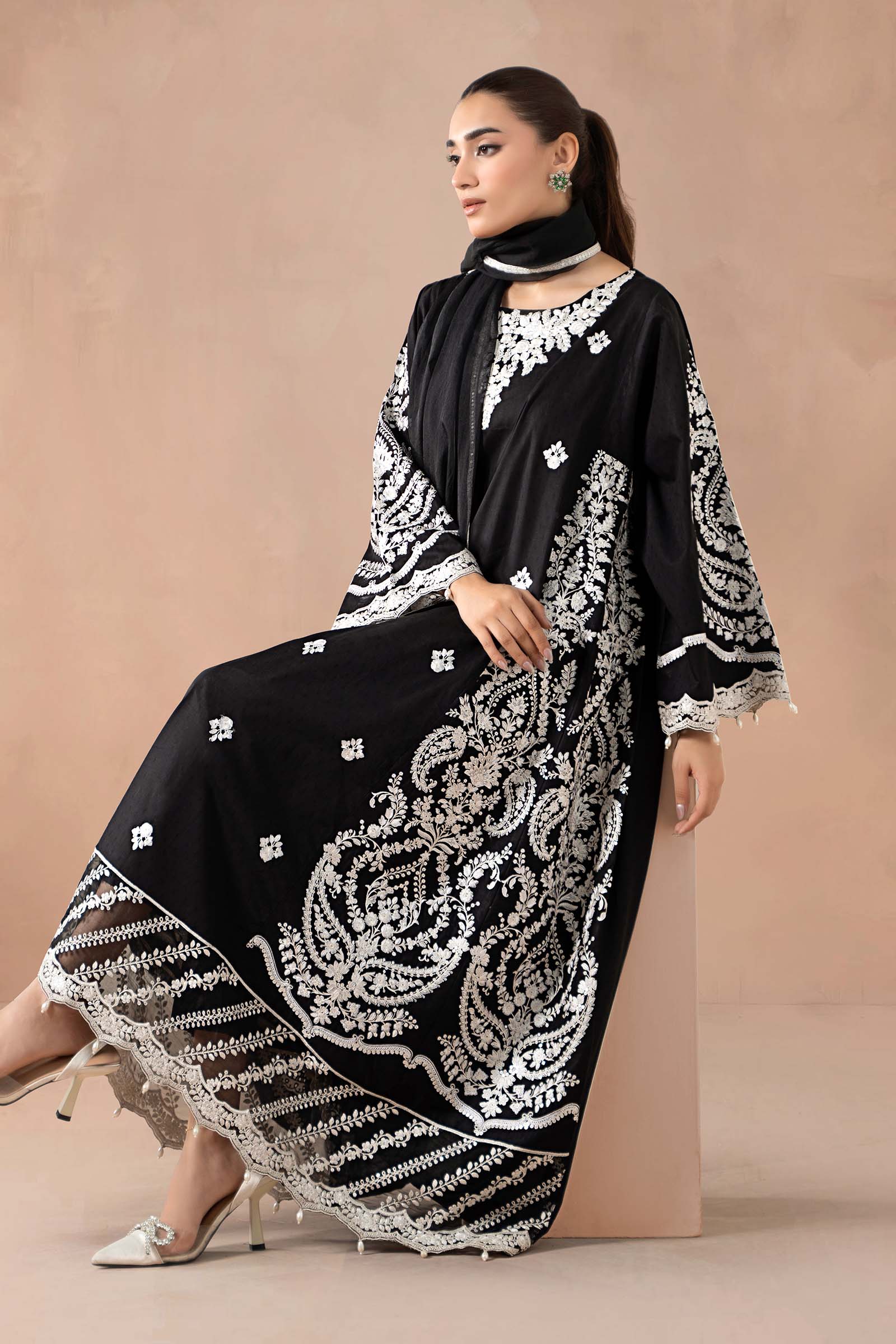 3 Piece Embroidered Self Jacquard Suit - Image 7