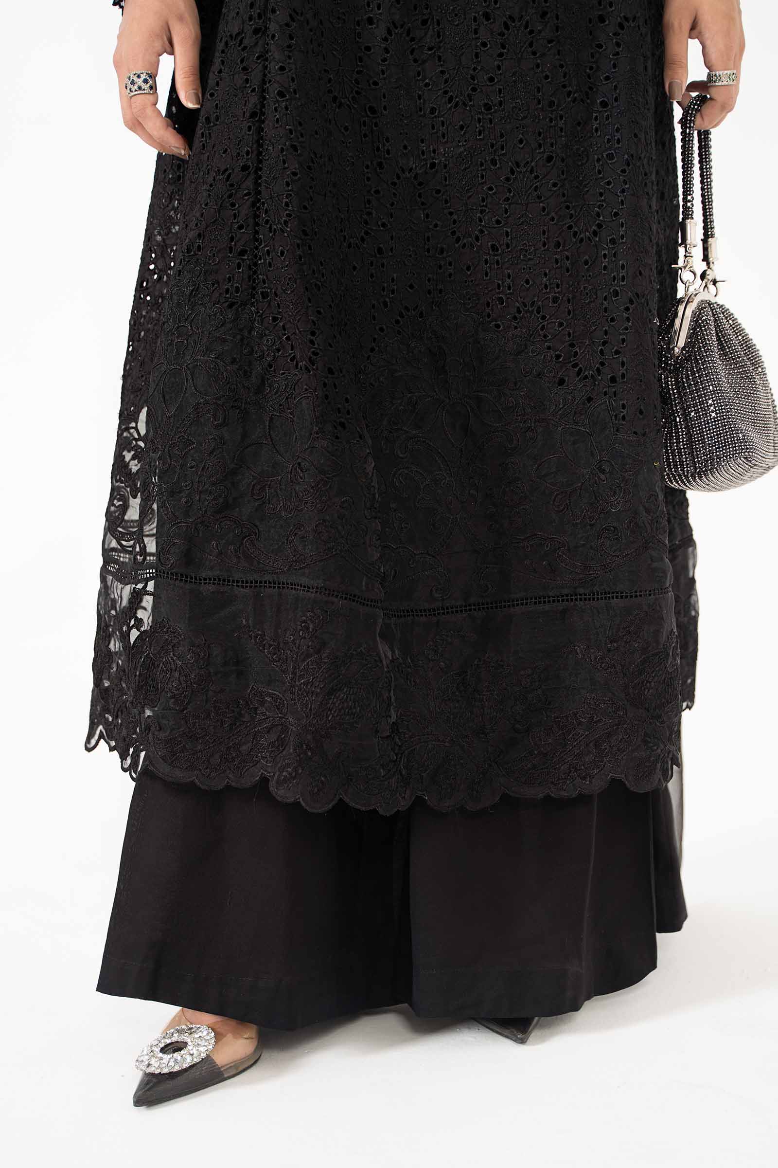 3 Piece Embroidered Lawn Suit - Image 2