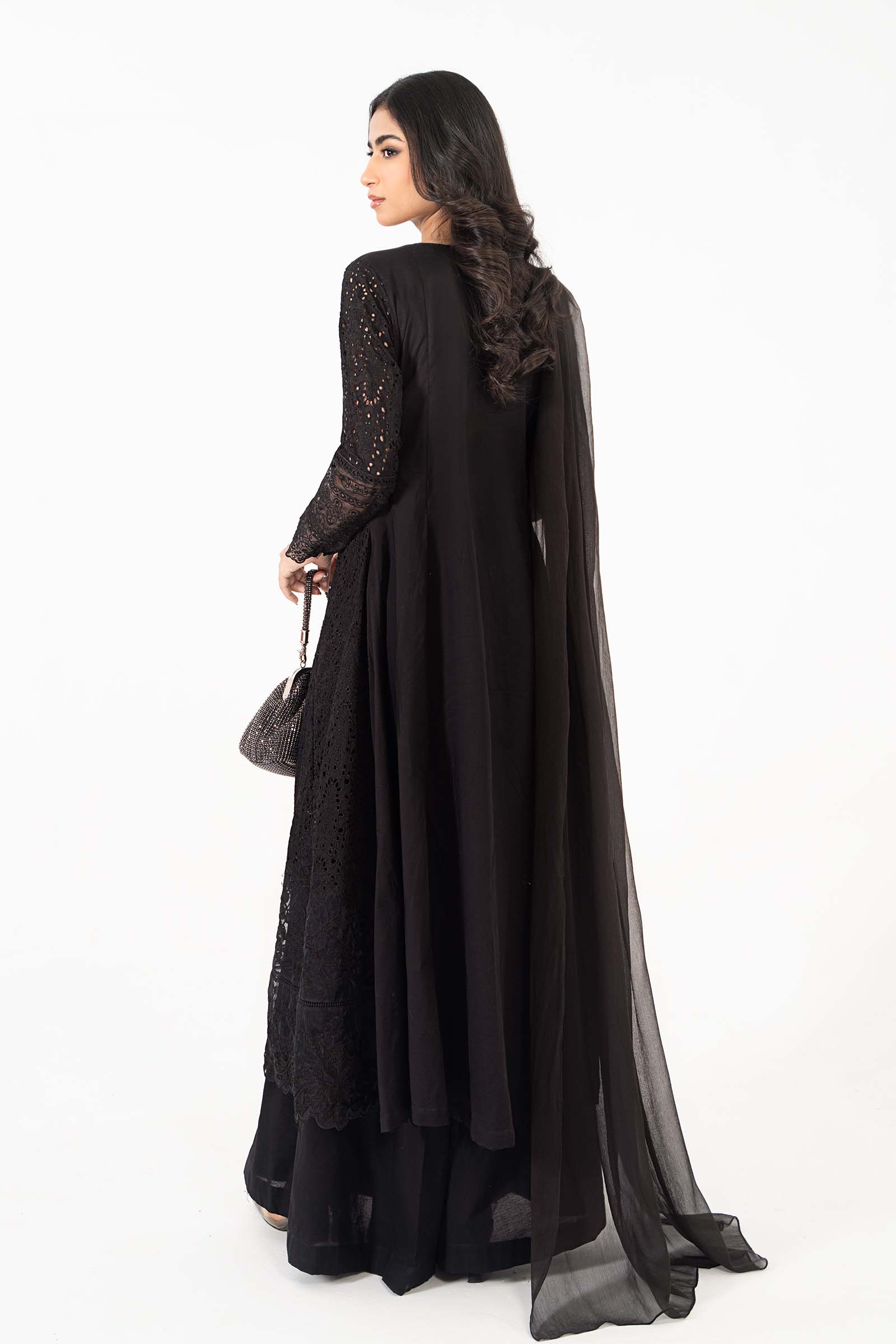 3 Piece Embroidered Lawn Suit - Image 6