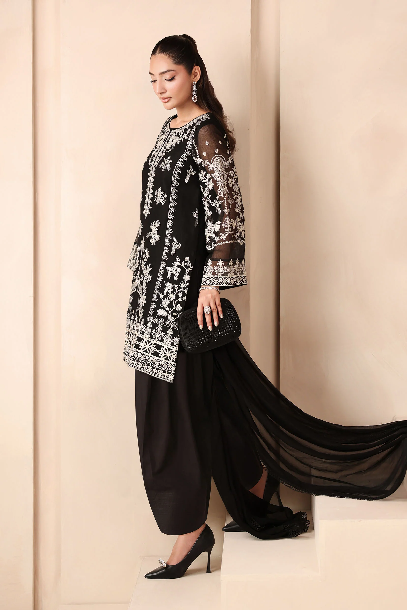 3 Piece Embroidered Cotton Net Suit - Image 4