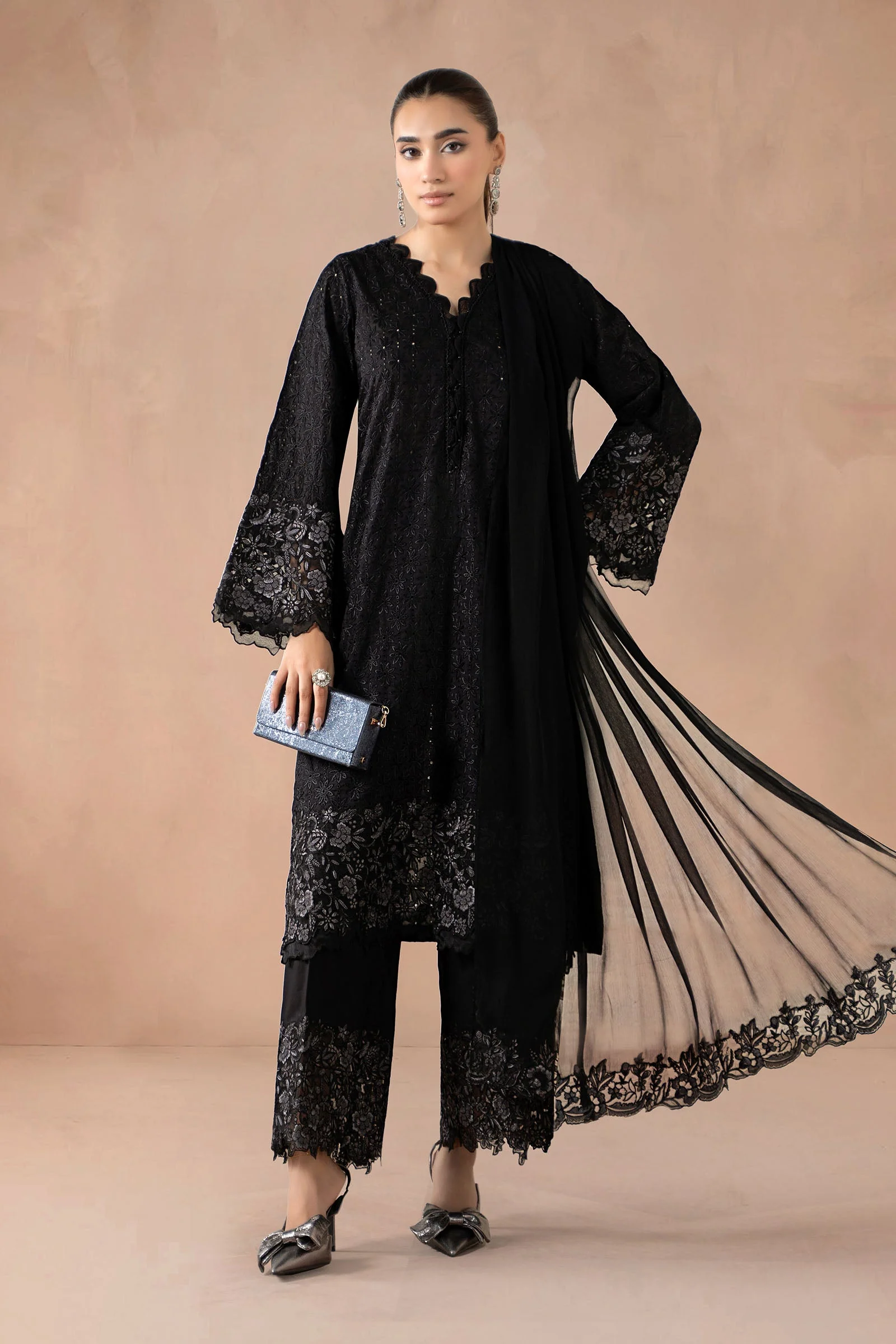 3 Piece Embroidered Lawn Suit