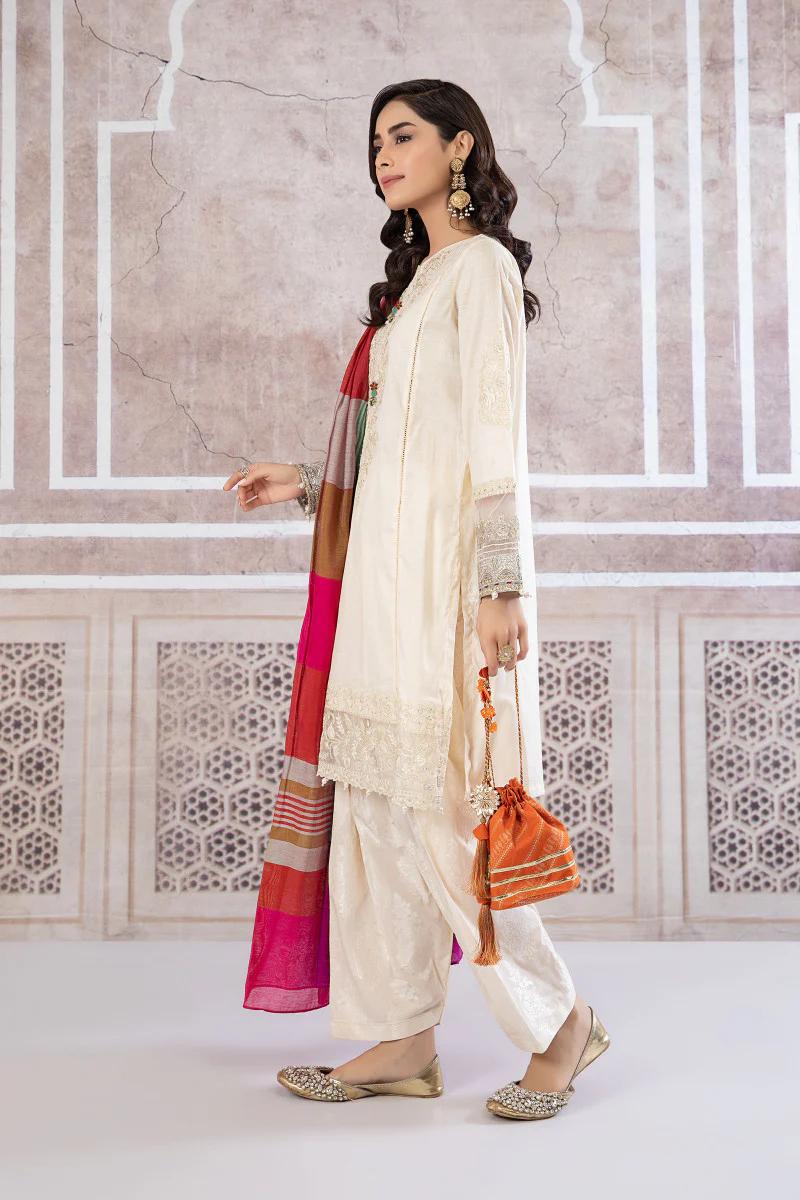 Suit White DW-PF22-17 - Image 4