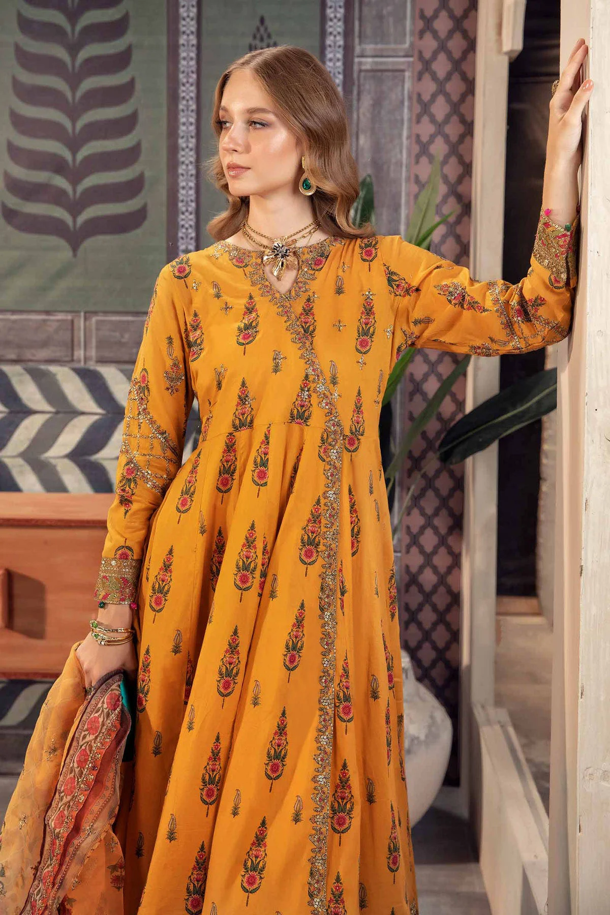 3 Piece Printed Lawn Suit - Image 2