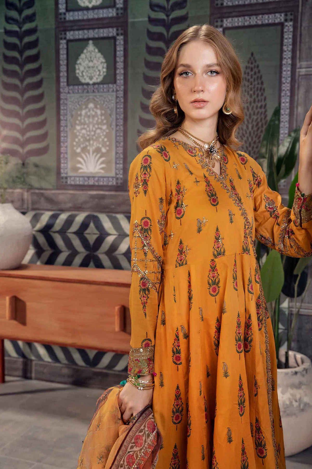 3 Piece Printed Lawn Suit - Image 3