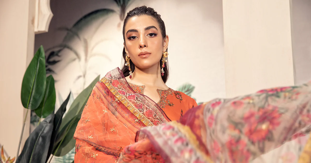 3 Piece Printed Lawn Suit - Image 5