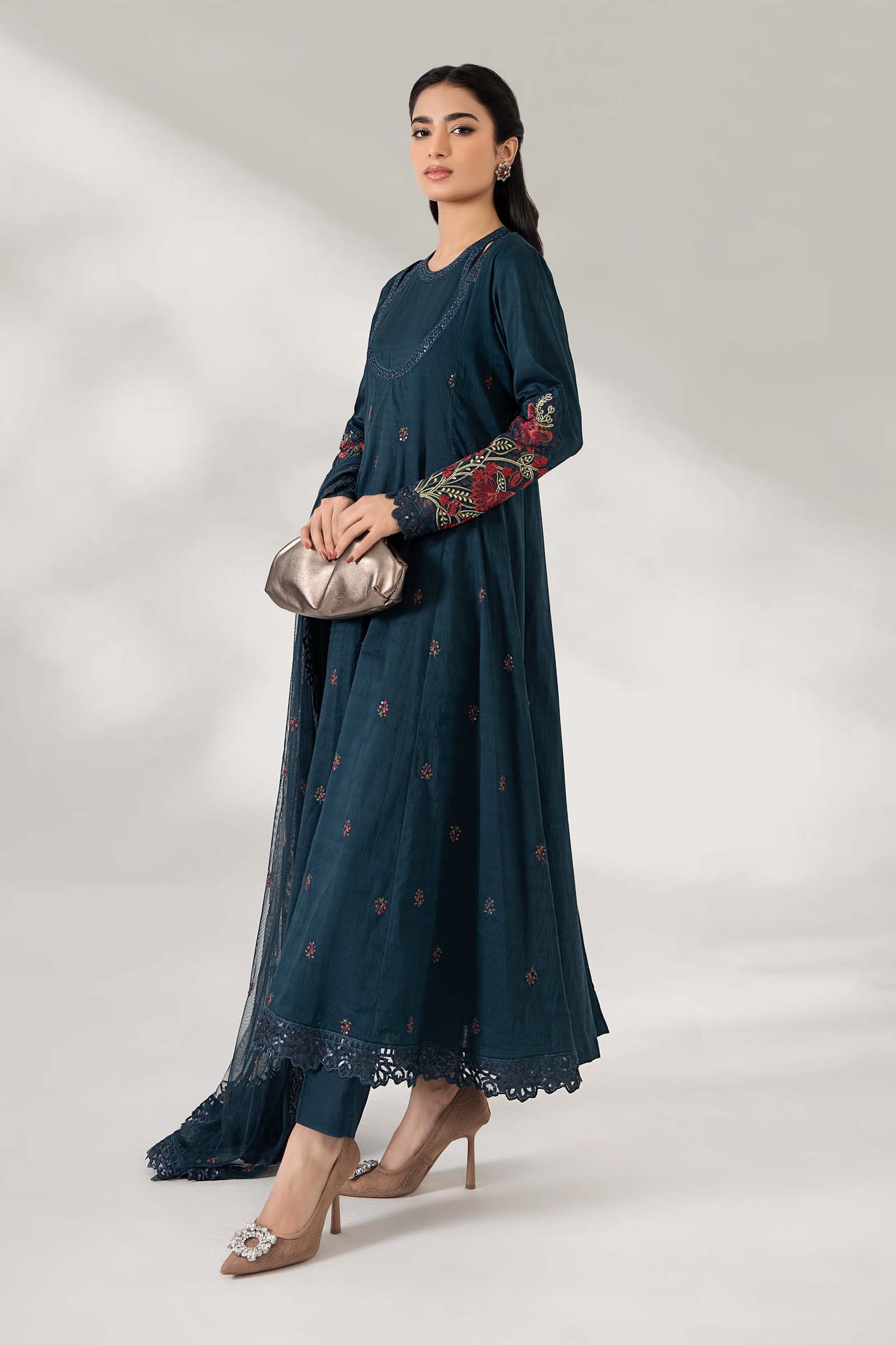 3 Piece Embroidered Dobby Lawn Suit - Image 5