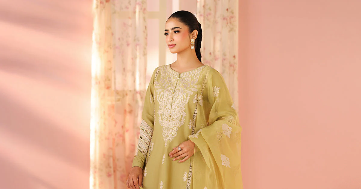 3 Piece Embroidered Dobby Suit - Image 6