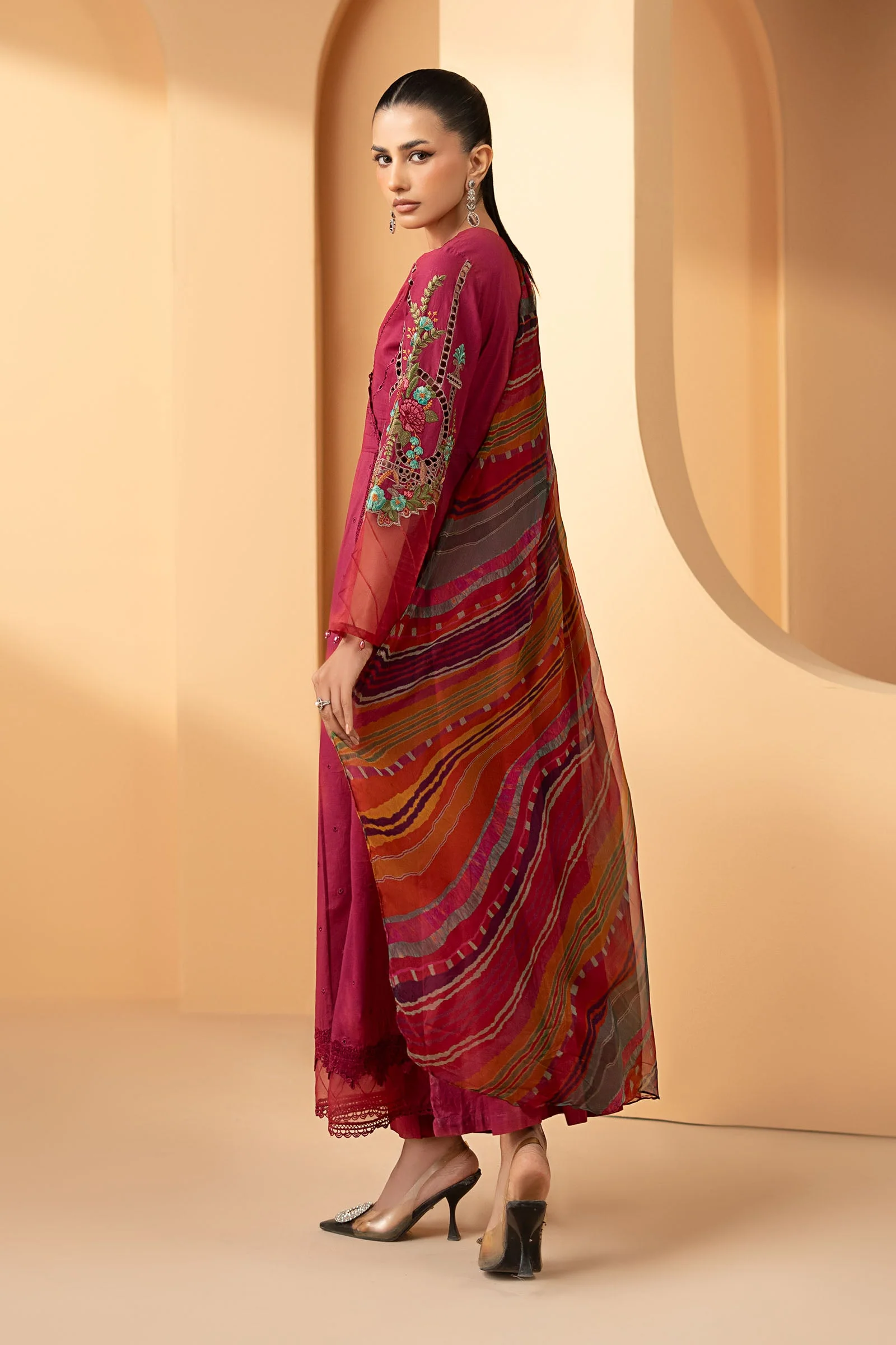3 Piece Embroidered Dobby Lawn Suit - Image 7