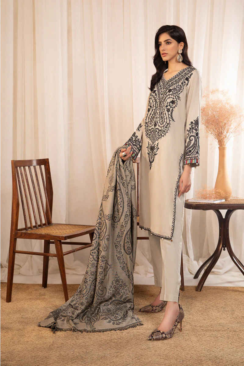Suit Off White DW-W22-21 - Image 3