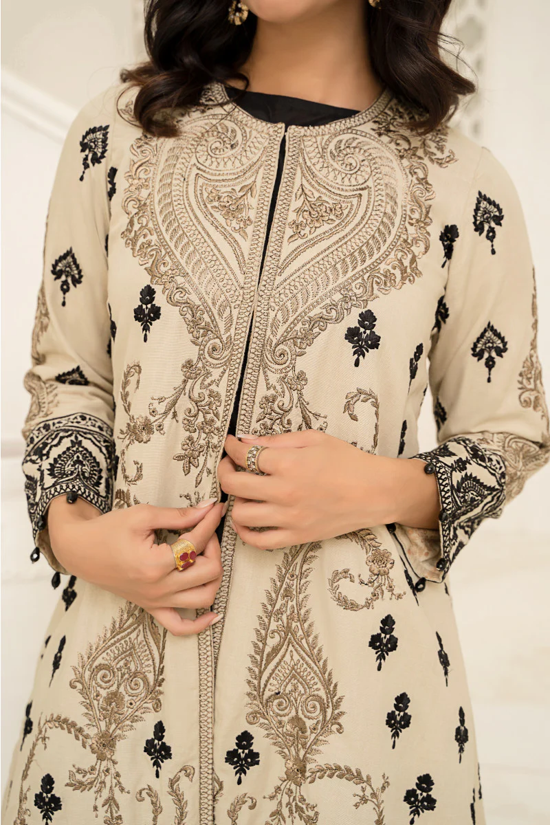 Suit Off White DW-W22-34 - Image 3
