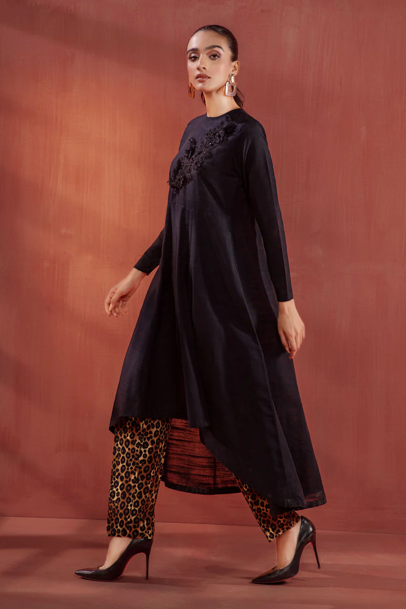 Suit Black DW-W22-67 - Image 3