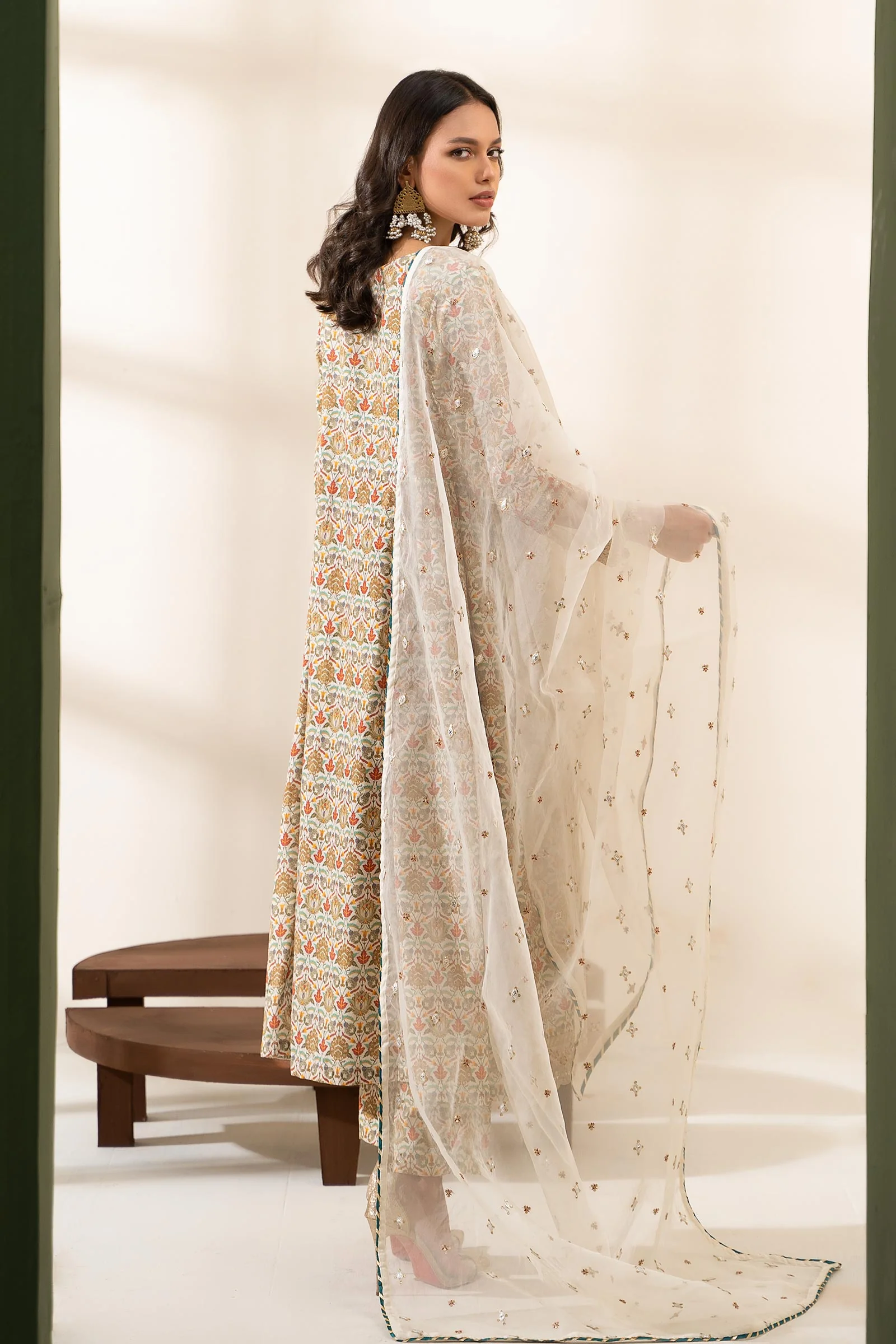 Suit Off White DW-W23-38 - Image 9