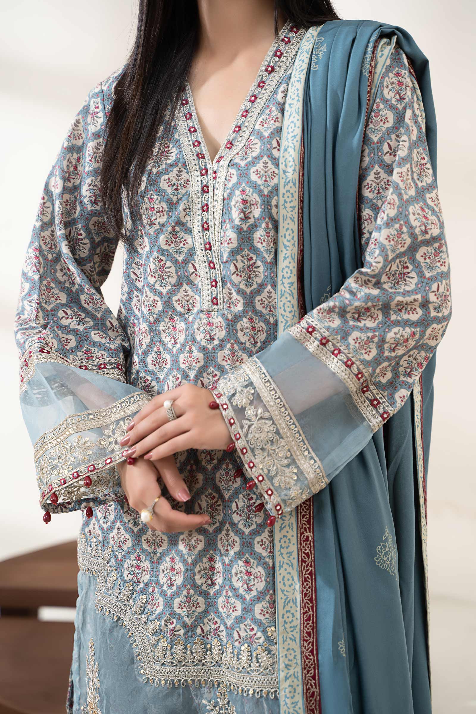 Suit Off-White Printed DW-W23-92 - Image 3